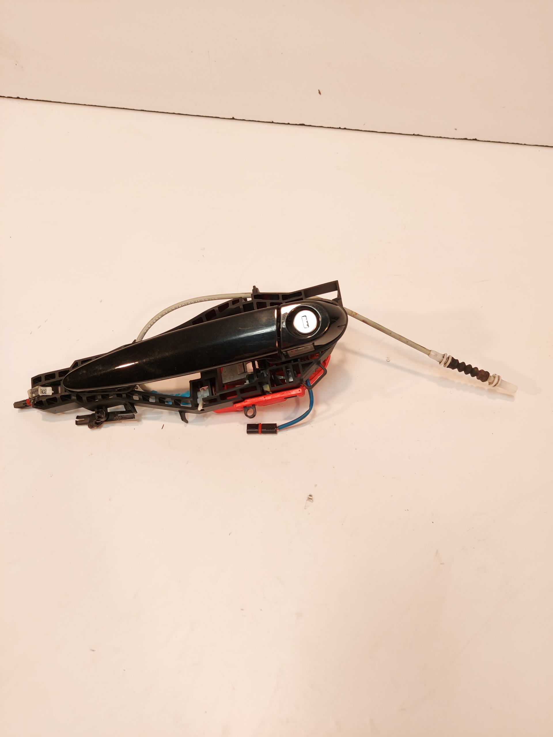 BMW F30 F32 ручка дверей ліва передня KEYLESS Європа 475