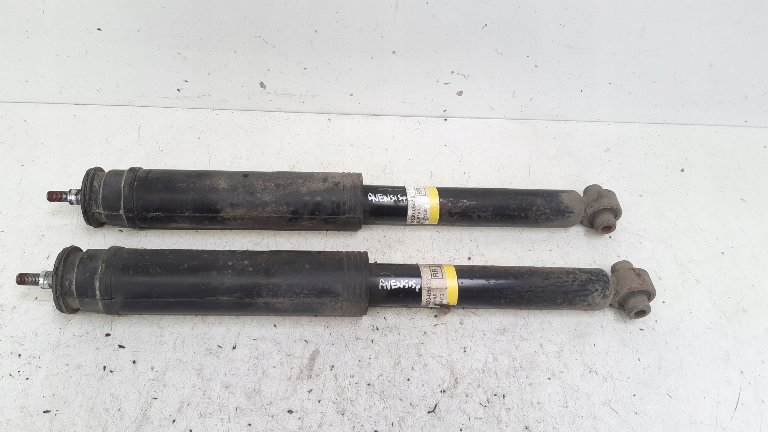 Stoßdämpfer heck para Toyota Avensis T27