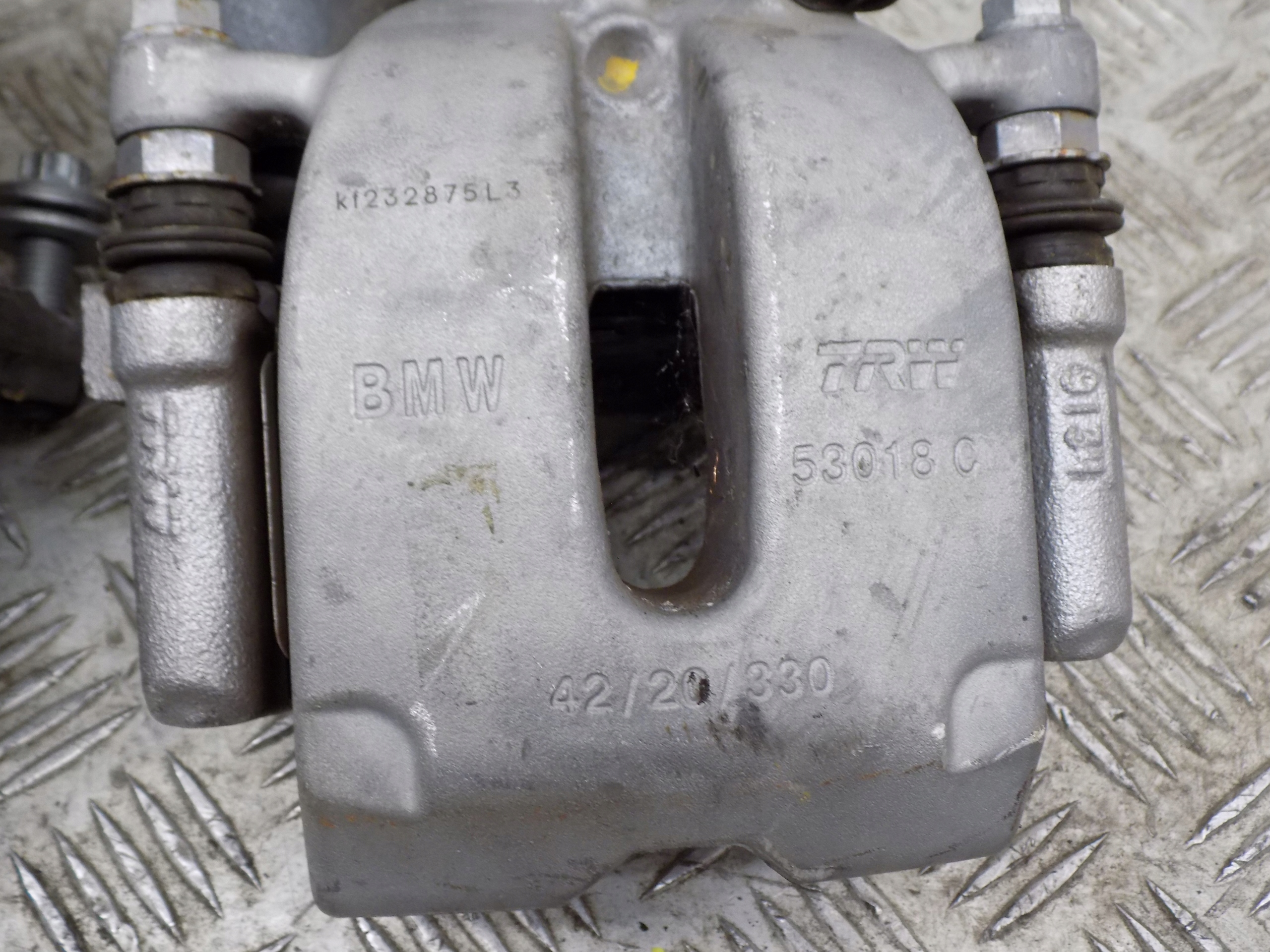 BMW G20 G01 calipers brake left right 42/20/330