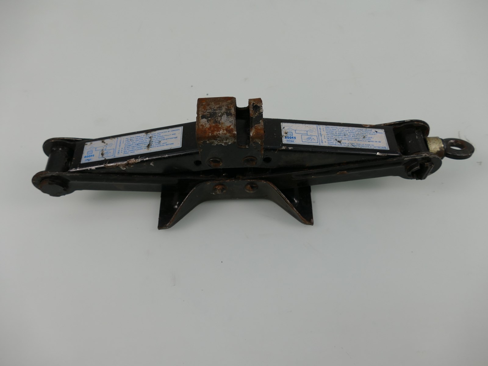 MAZDA PREMACY ДОМКРАТ ТРАПЕЦИЕВИДНЫЙ ДОМКРАТ