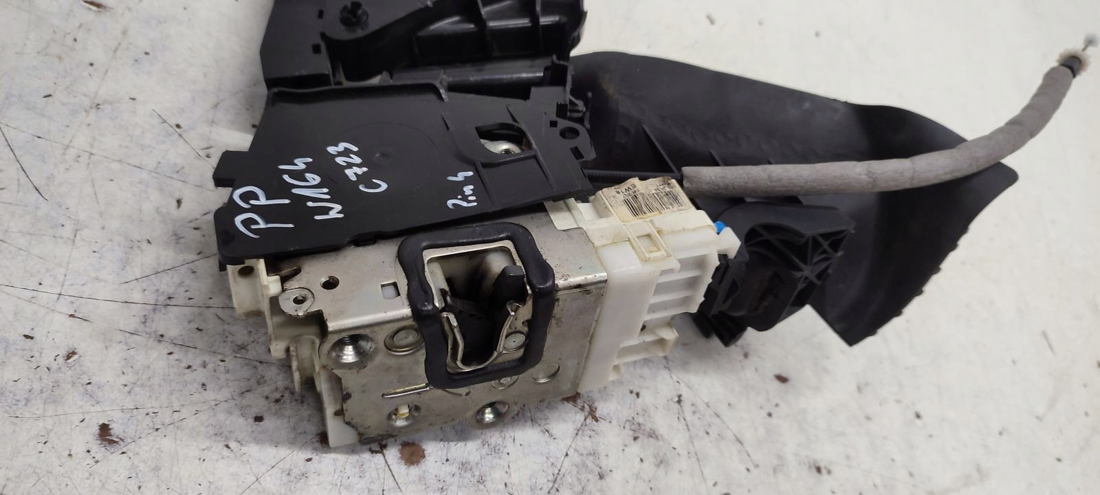 lock door front front right Mercedes W164