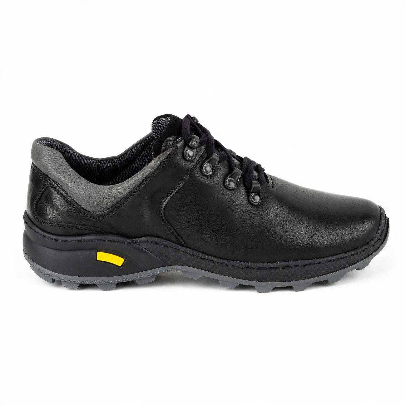

Buty męskie trekkingowe skórzane 890MA czarne 42