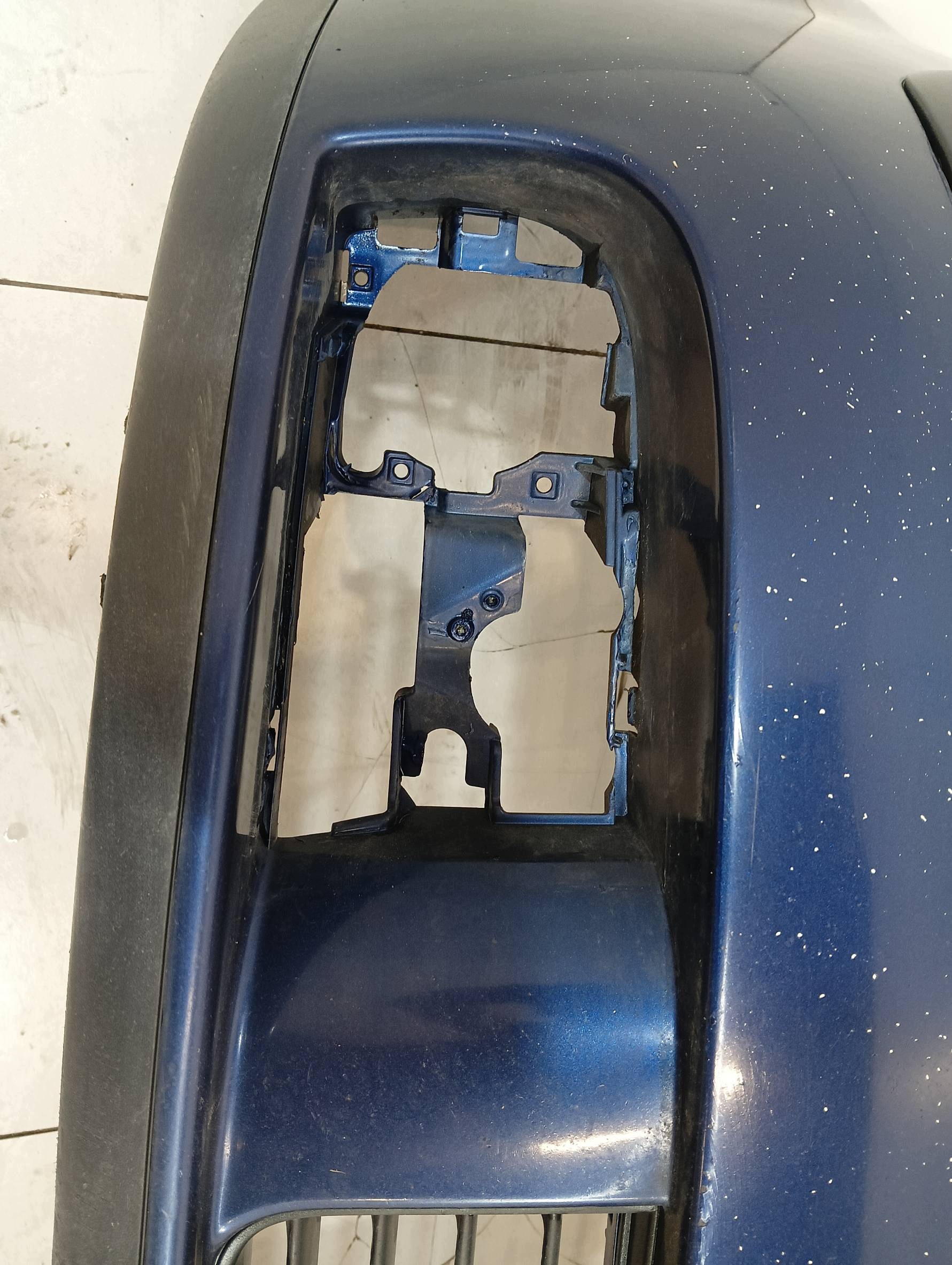 bumper front graphitic VW Volkswagen Golf V (2004-2009)