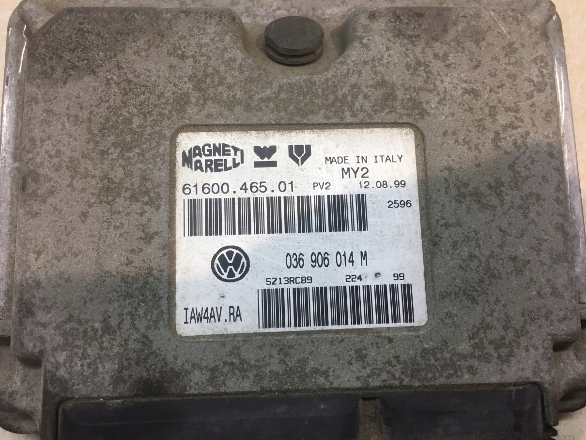 control unit of the engine VW GOLF IV 1.4 16V 036906014M