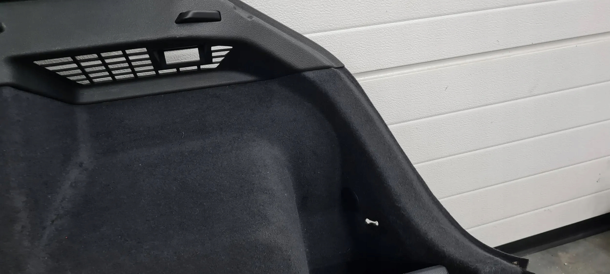 Q3 83A side upholstery cover boot right right rear part 83A863880D