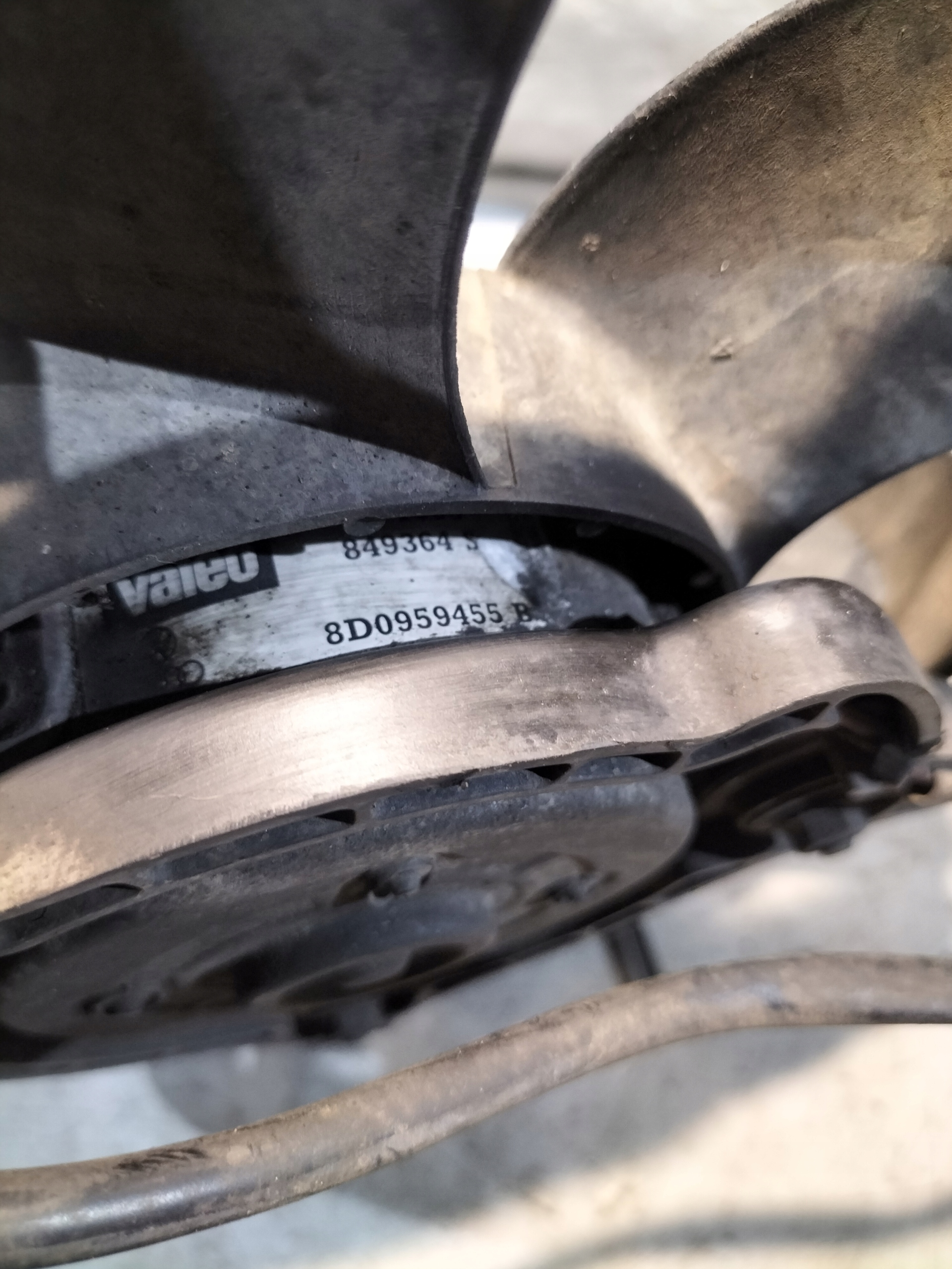 Ventola radiatore PASSAT B5 1.8T 8D0959455B