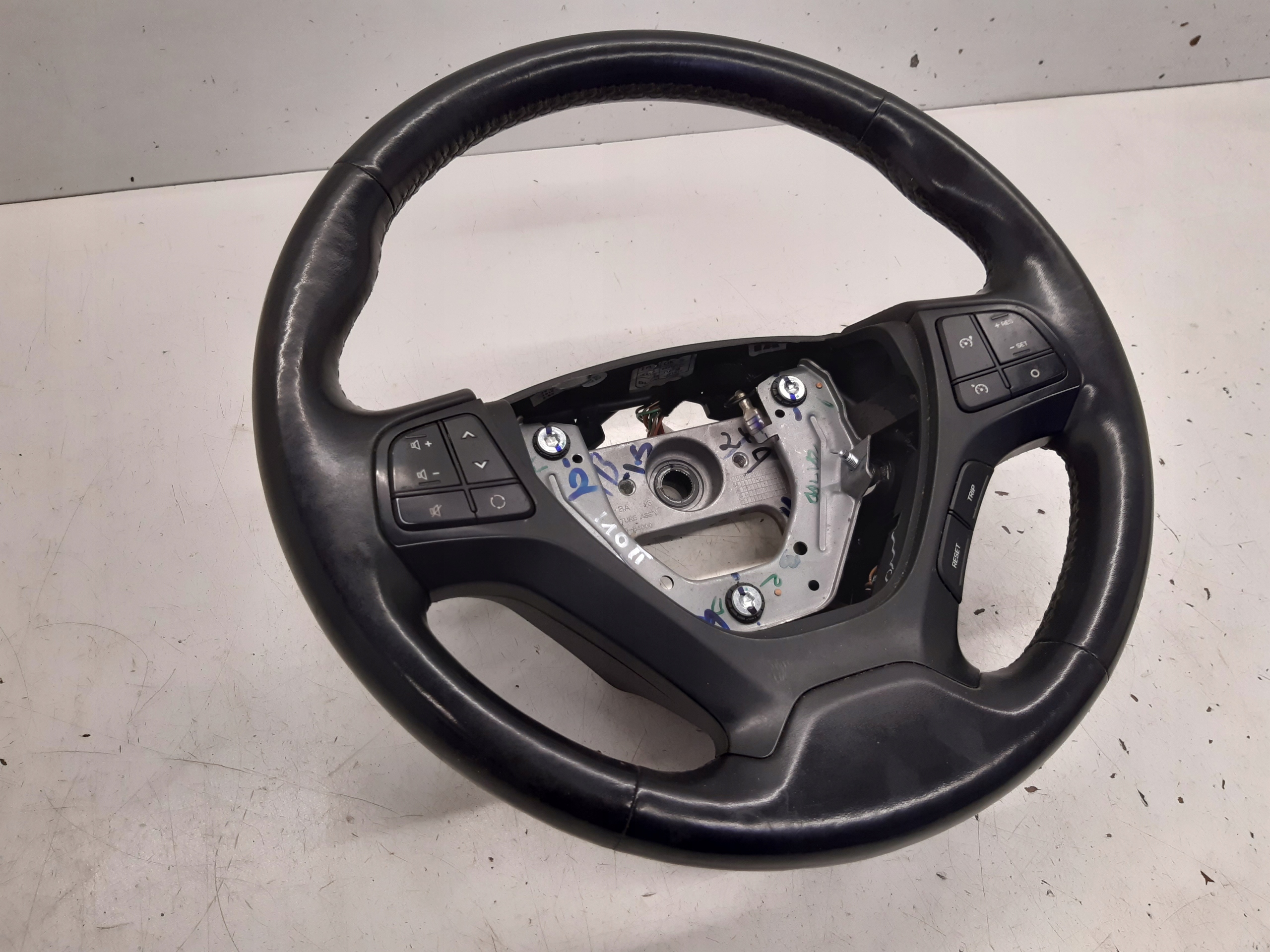 steering wheel, multifunkcja heated 56100B9240 Hyundai i10