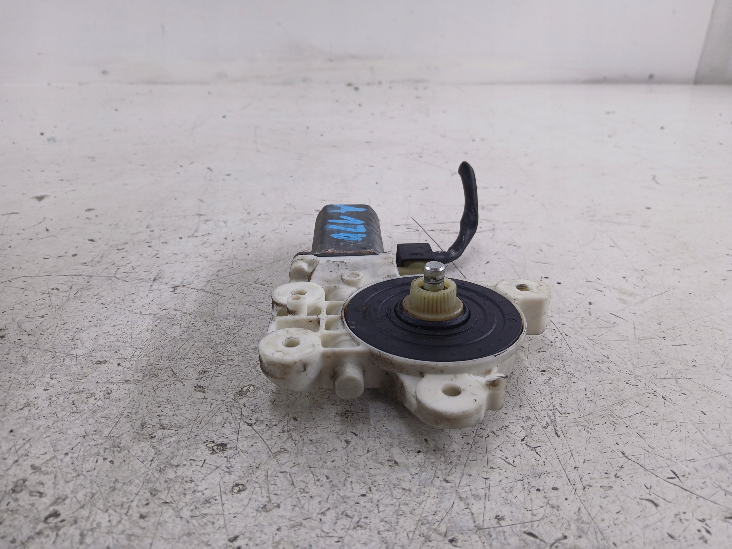 MERCEDES W168 mini motor windows left front 0130822016