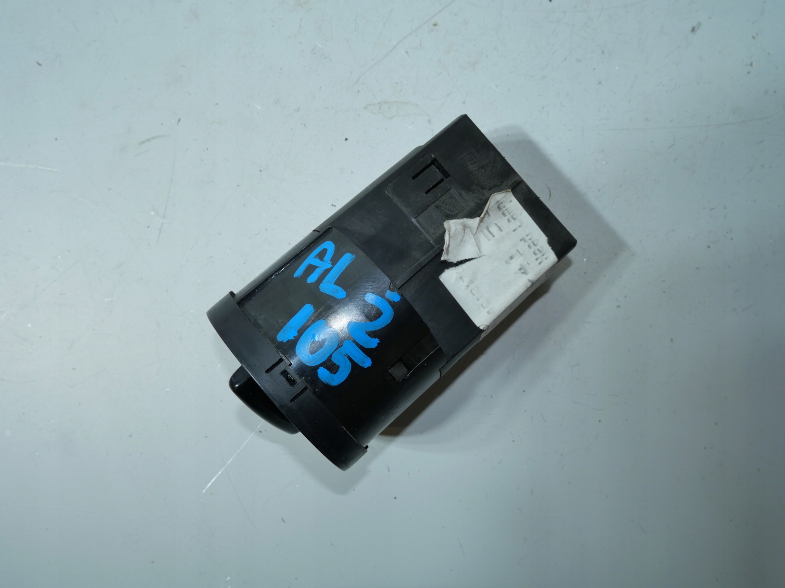 interruttore luci SKODA OCTAVIA e 3B0941531C