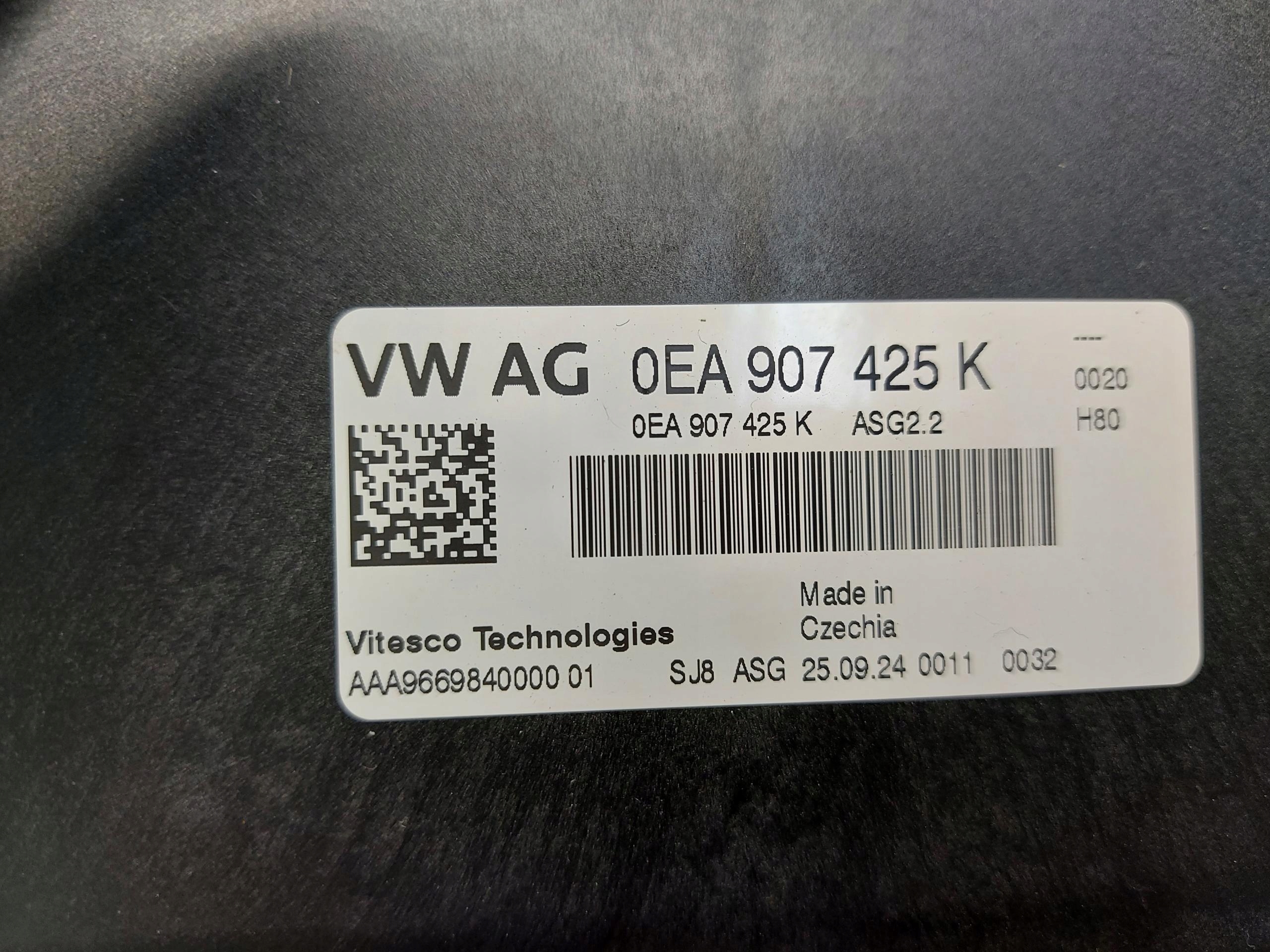VW ID4 11A , 2024r module control unit of the engine 0EA907425K