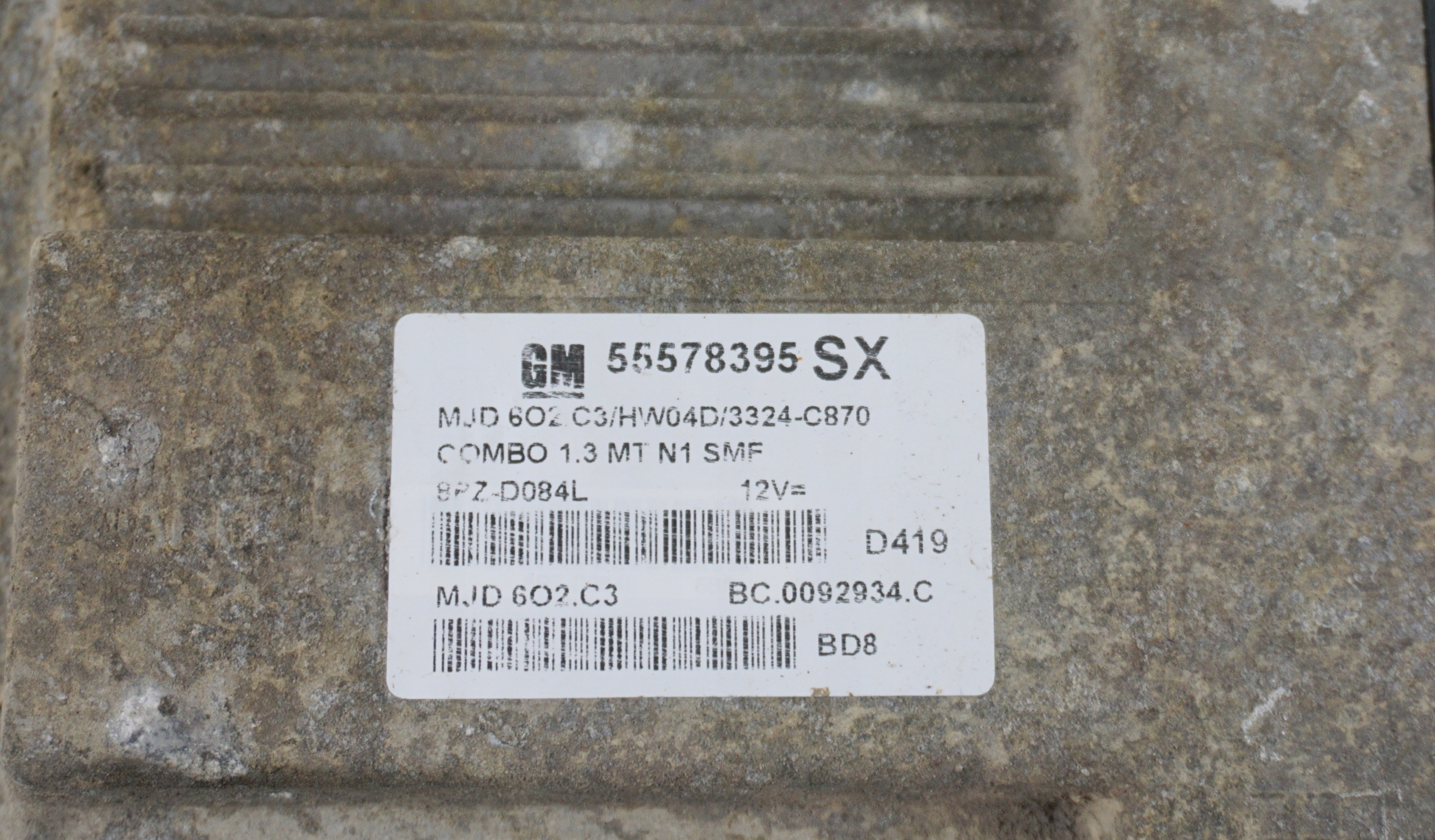computer control unit of the engine OPEL COMBO 1.3 CDTI 55578395 SX MJD6O2.C3