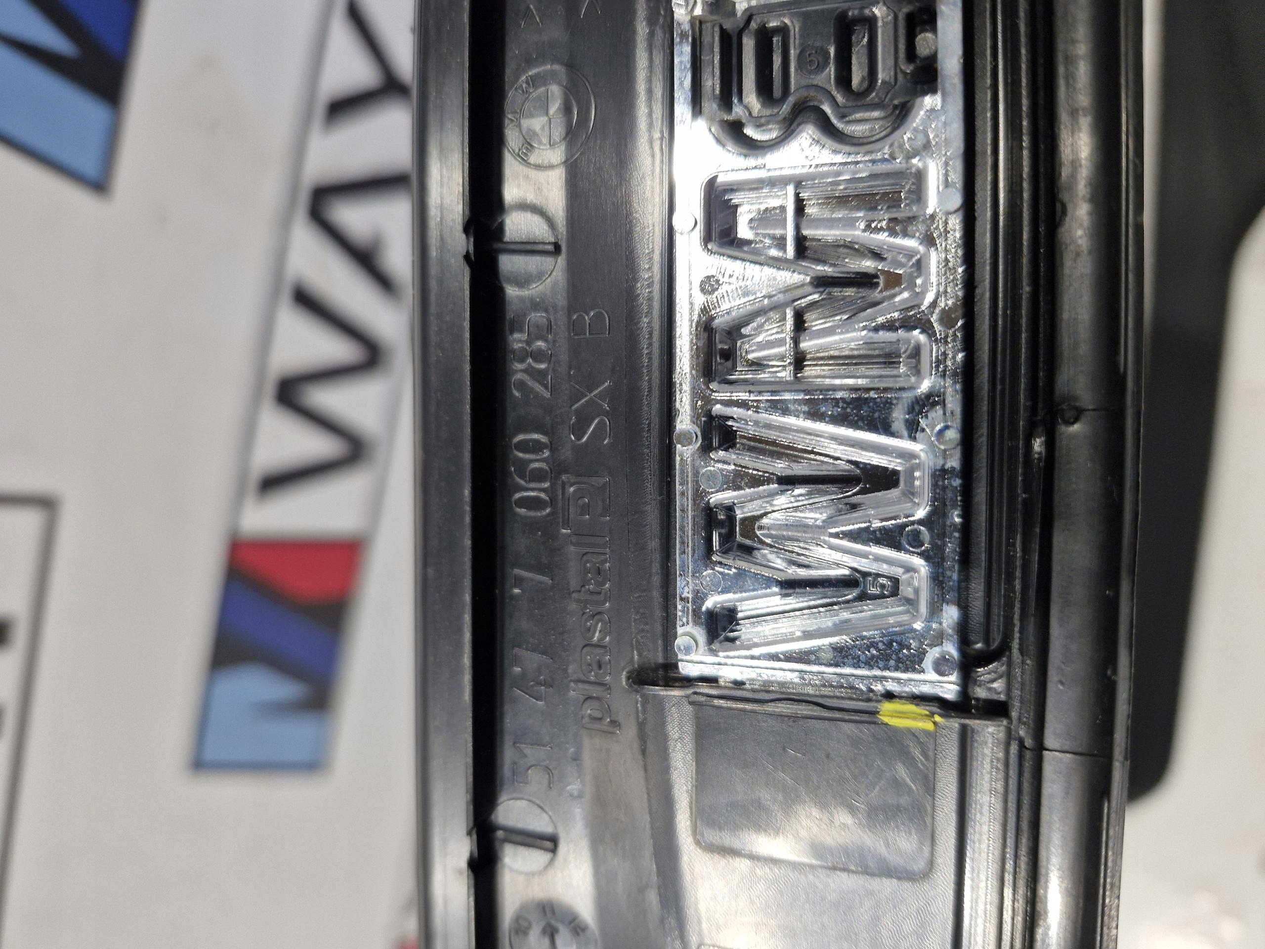 7060285 7172298 7172295 7060280 BMW E90 E91LISTWY caps threshold