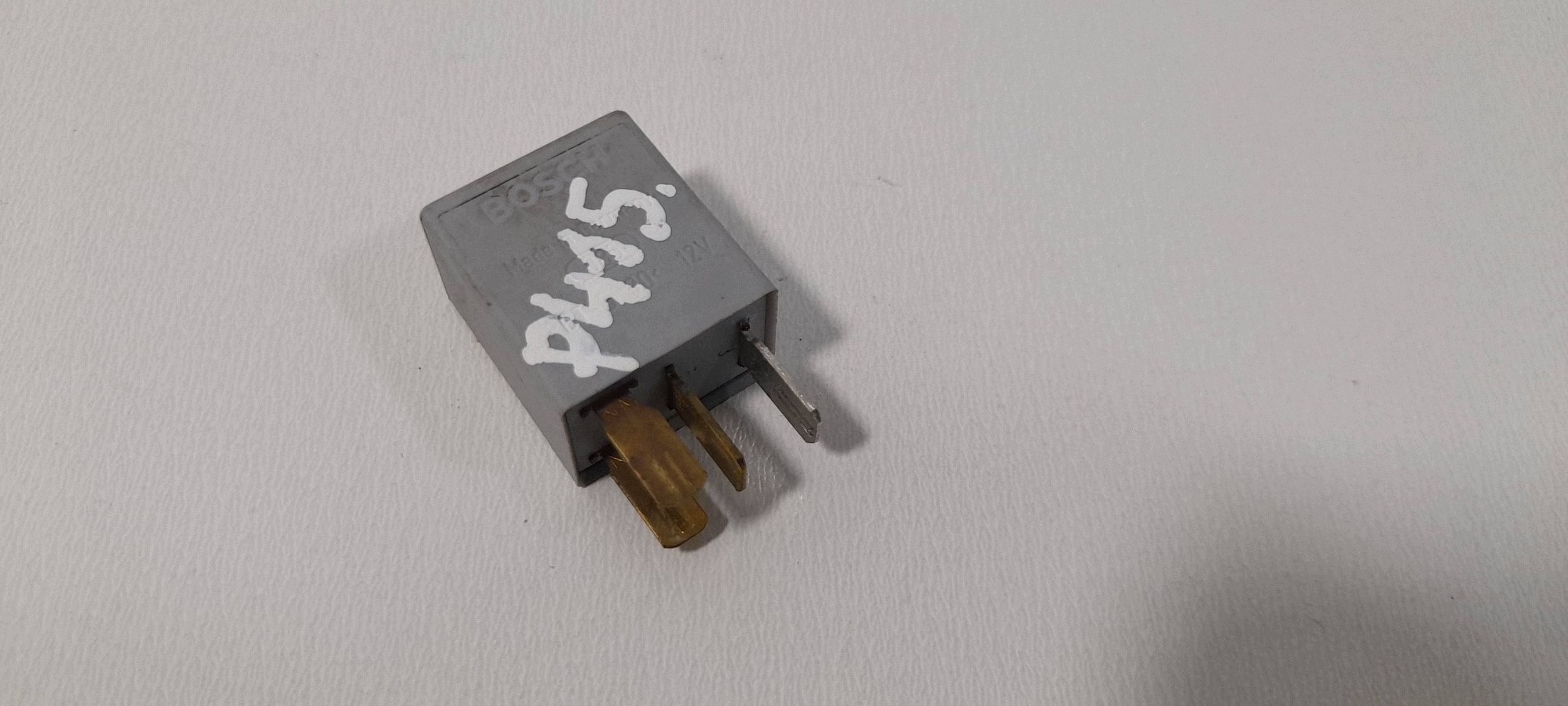 Toyota Corolla e altro/e relè 9008087019 (P415)