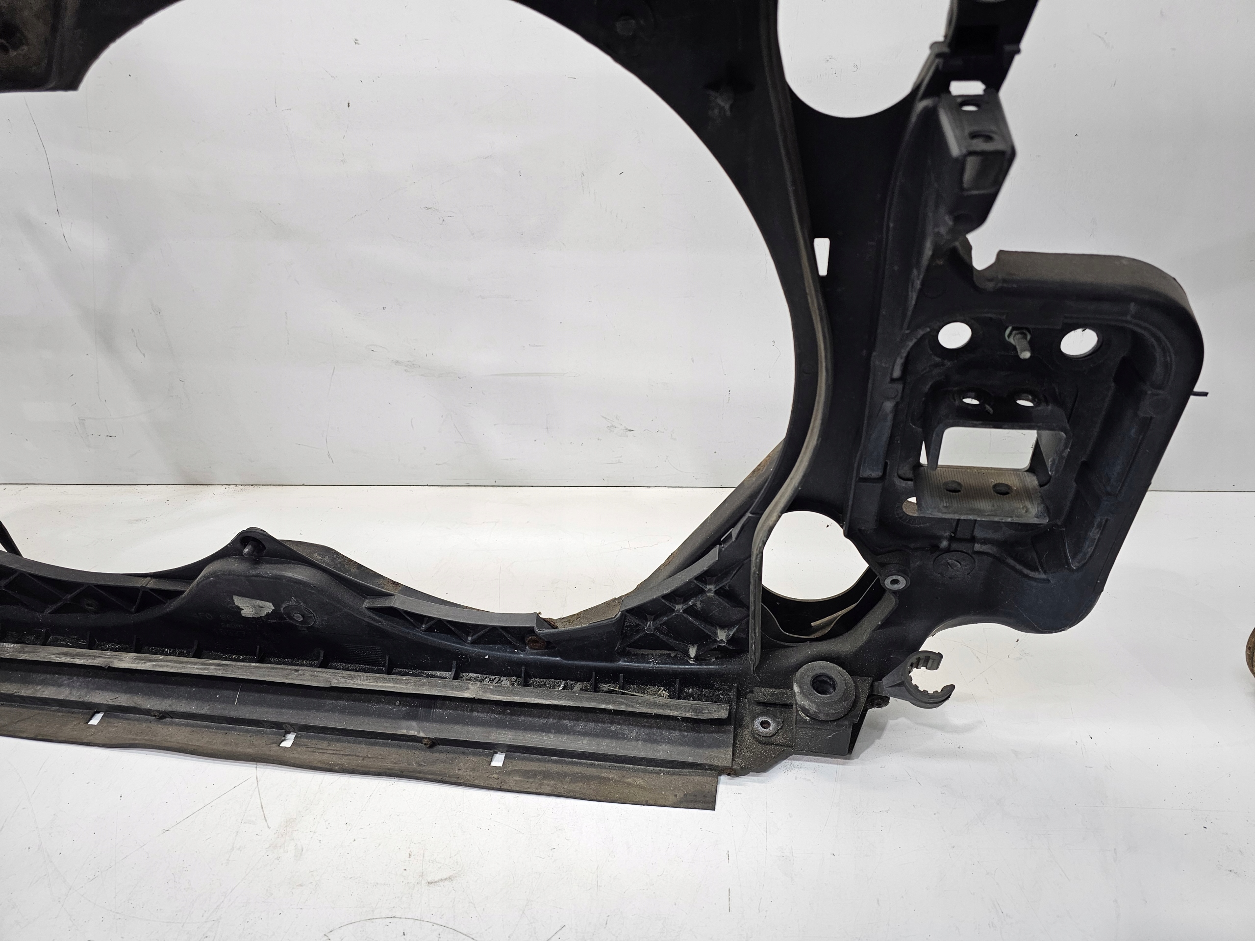 support panel for radiators unprotected AUDI A6 C6 LIFT 2.7 3.0 TDI 4F0805594H original