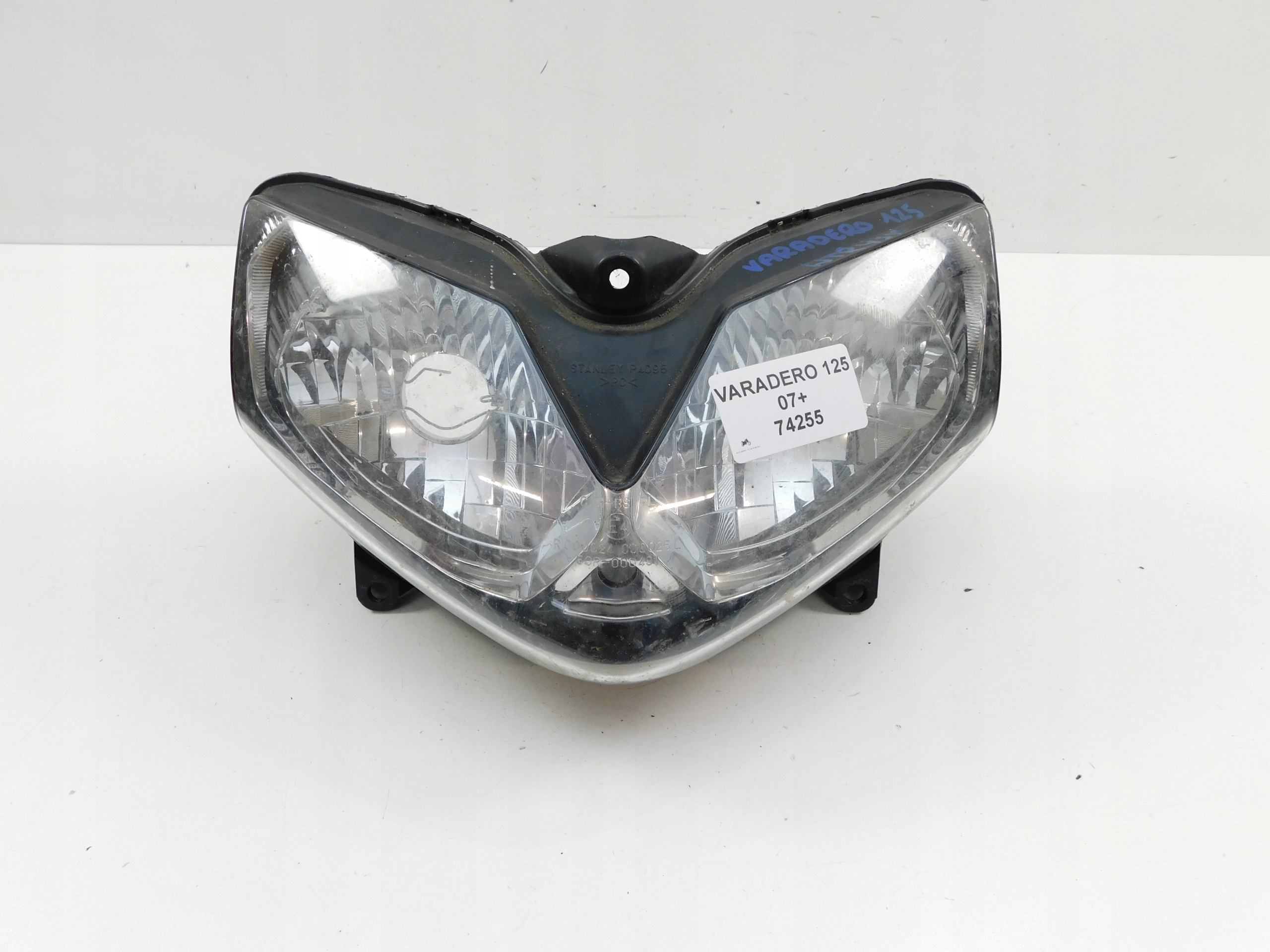 HONDA VARADERO 125 07+ REFLEKTOR LAMPA PRZÓD