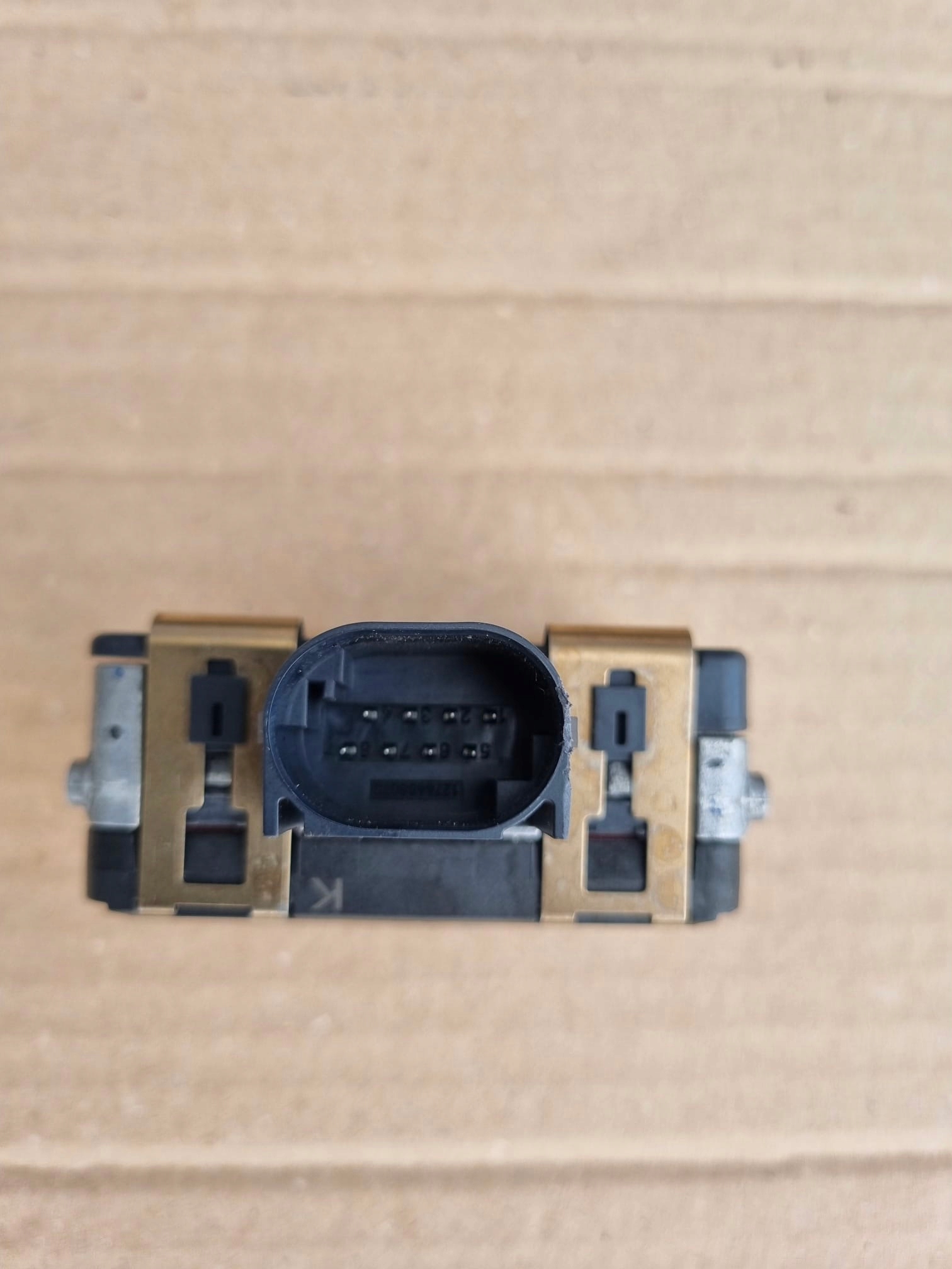 датчик скорости kia STONIC 17-