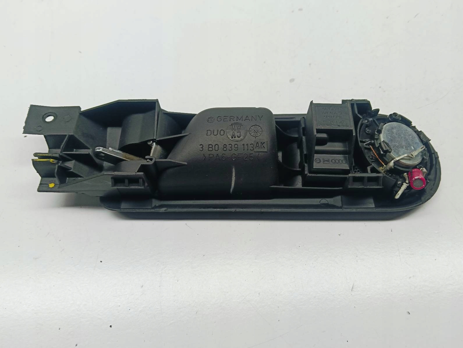 handle inner left rear part Volkswagen Passat B5 2.5 TDI 3B0839113AK