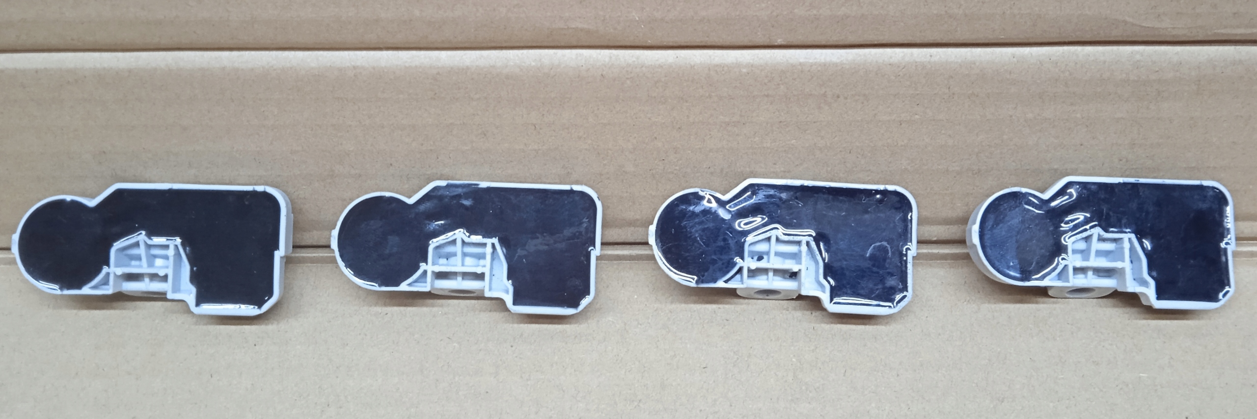 4x CZUJNIKI TPMS TRAFIC RENAULT III MASTER III CLIO II TWINGO III KANGOO II Kod producenta 454567