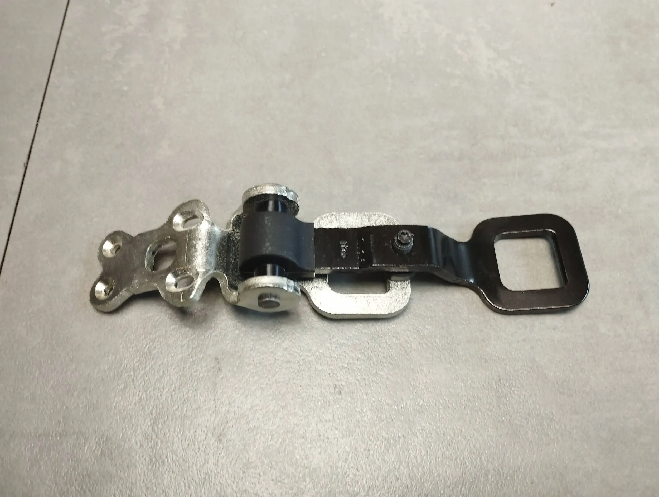 Mercedes-Benz GLC X253 bracket A2059202501