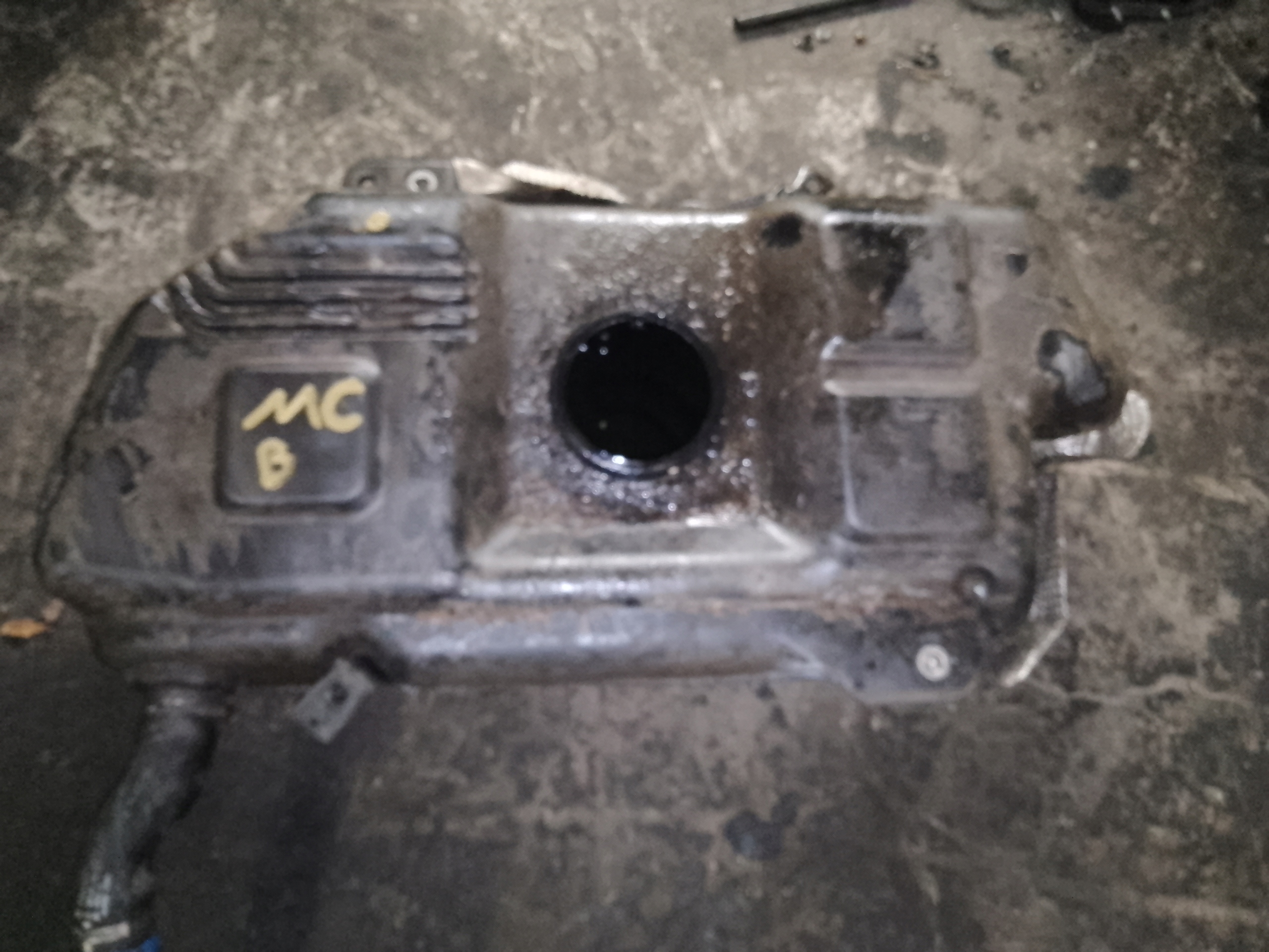 KRAFTSTOFFTANK TANK MITSUBISHI COLT VI