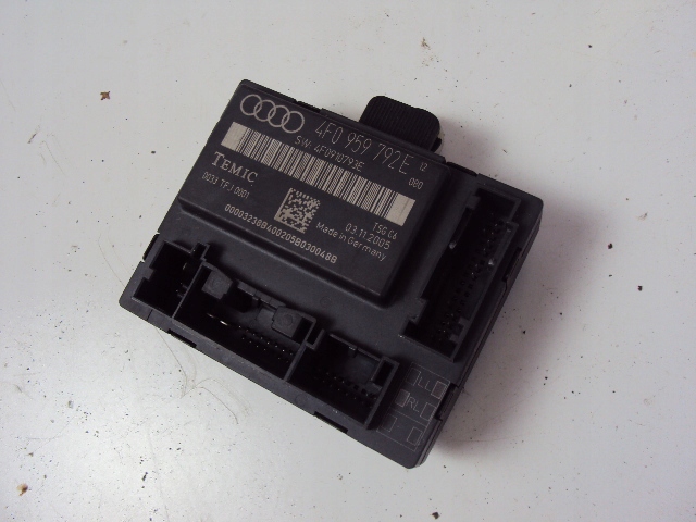 MODUŁ DRZWI LEWY PRZÓD AUDI A6 C6 2004-2011