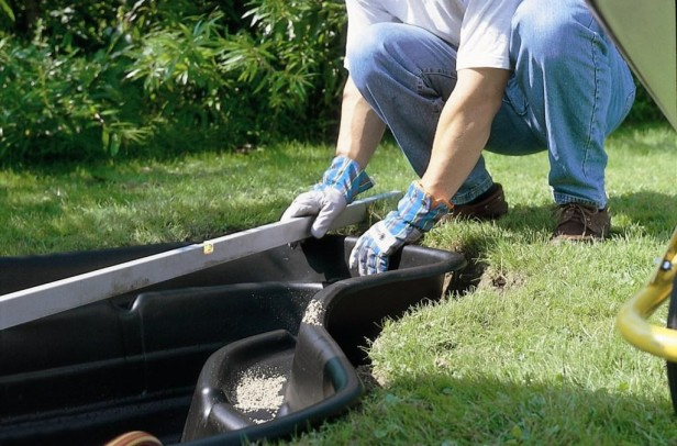 OCZKO WODNE STAW WKŁAD DLA RYB KOI LUX 200L Szerokość 80 m