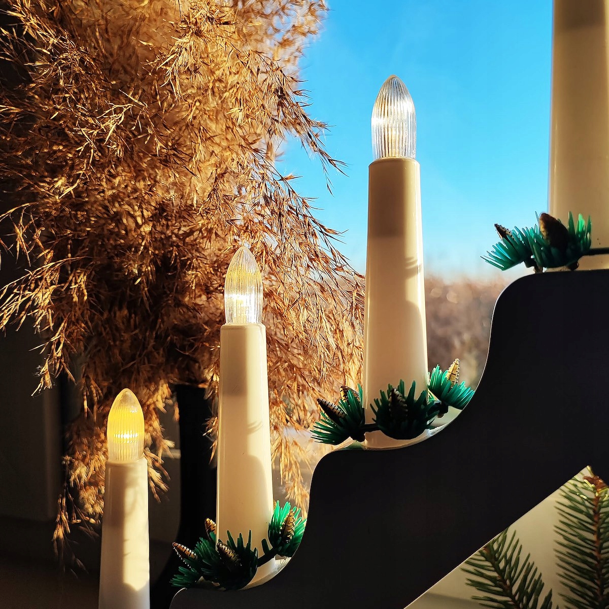 ŚWIECZNIK ADWENTOWY ŚWIECE NA OKNO LAMPKI 7 LED BIAŁY ŚWIĄTECZNA DEKORACJA Wysokość produktu 30.5 cm