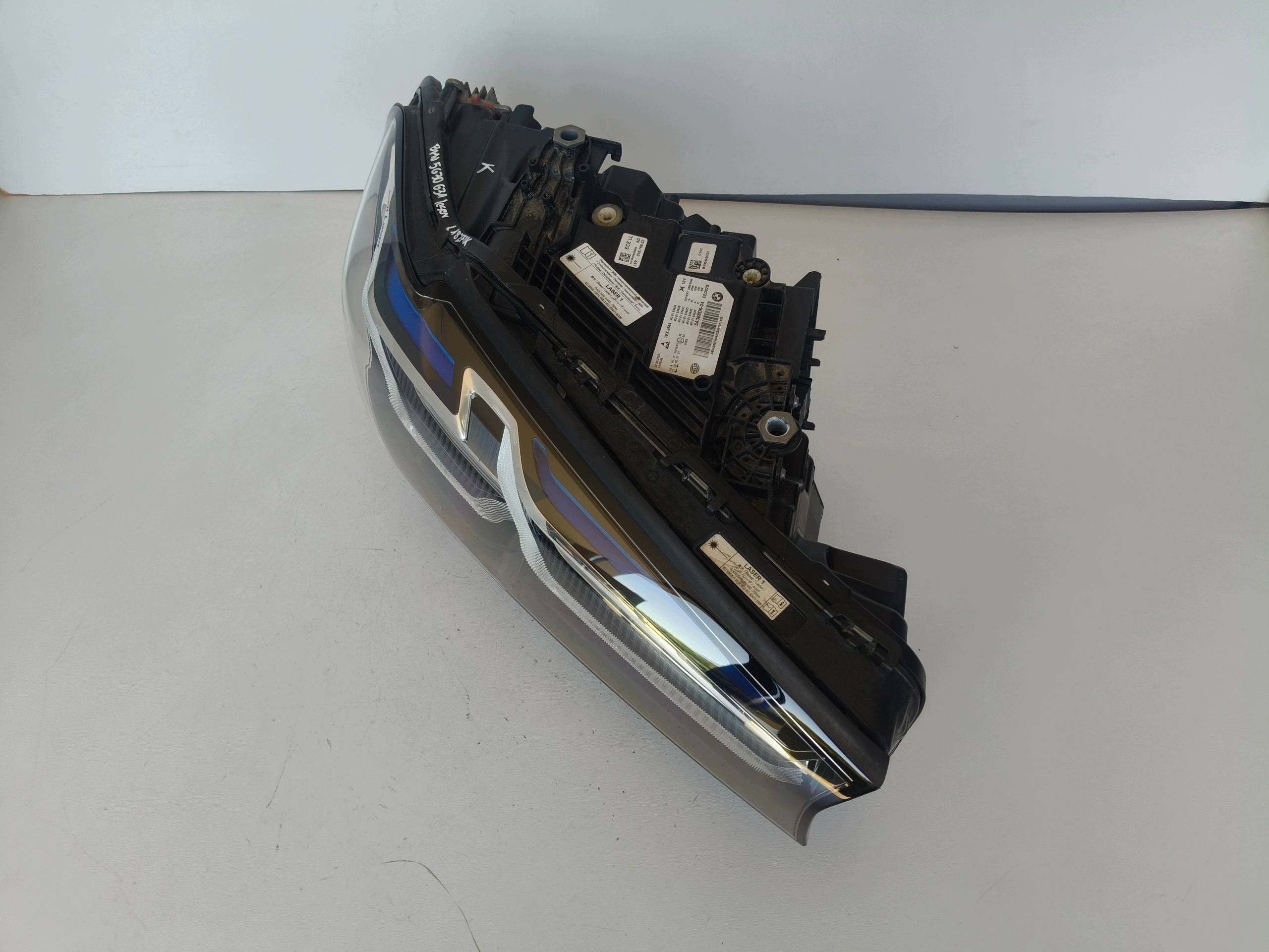 light right REFLEKTOR BMW 5 G30 G31 20- LIFT LASER LED