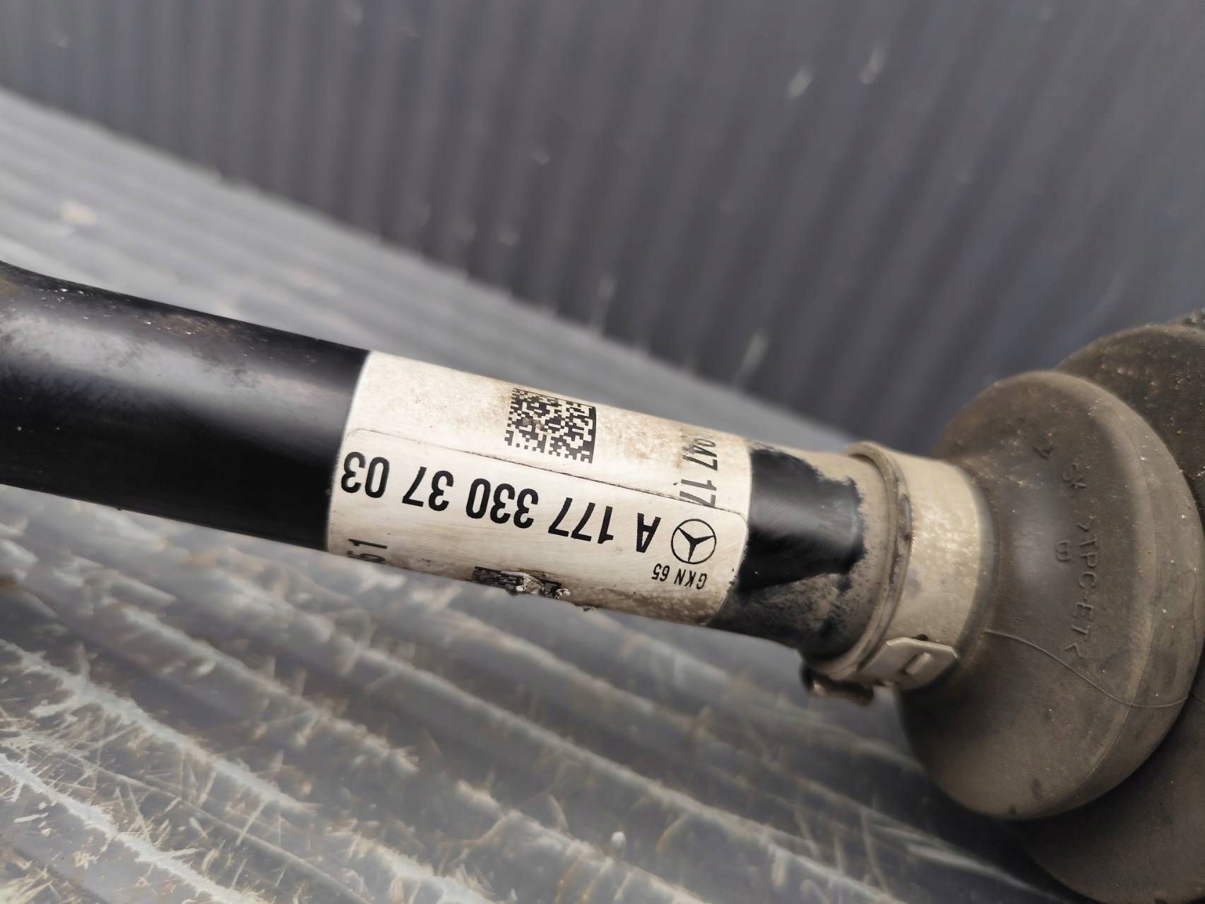 MERCEDES CLA W118 semi-axis right A1773306400