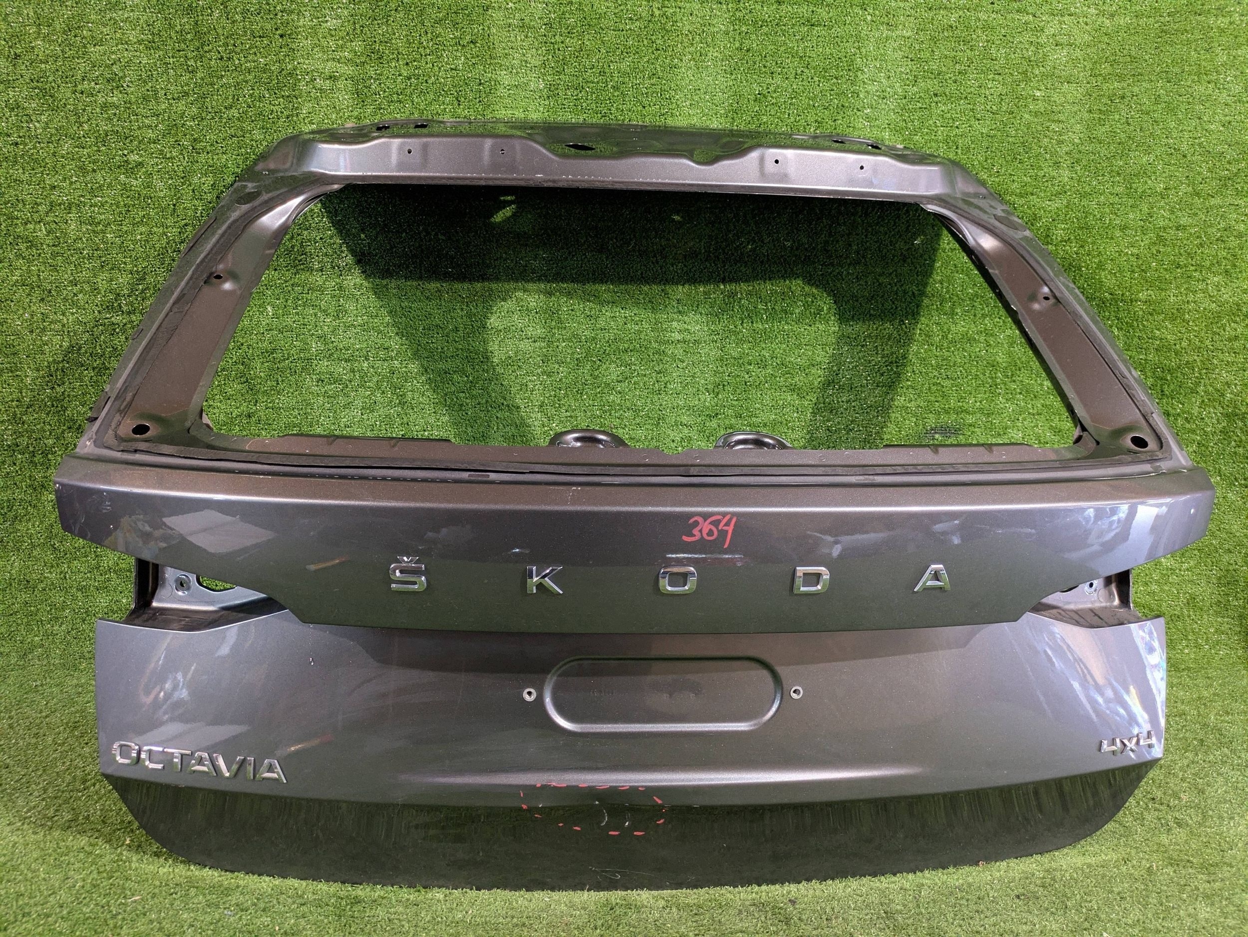 boot doors rear part boot SKODA OCTAVIA IV KOMBI NR.K364