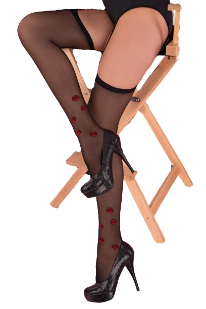 

Crimson Lipstick Black 20 Den 2