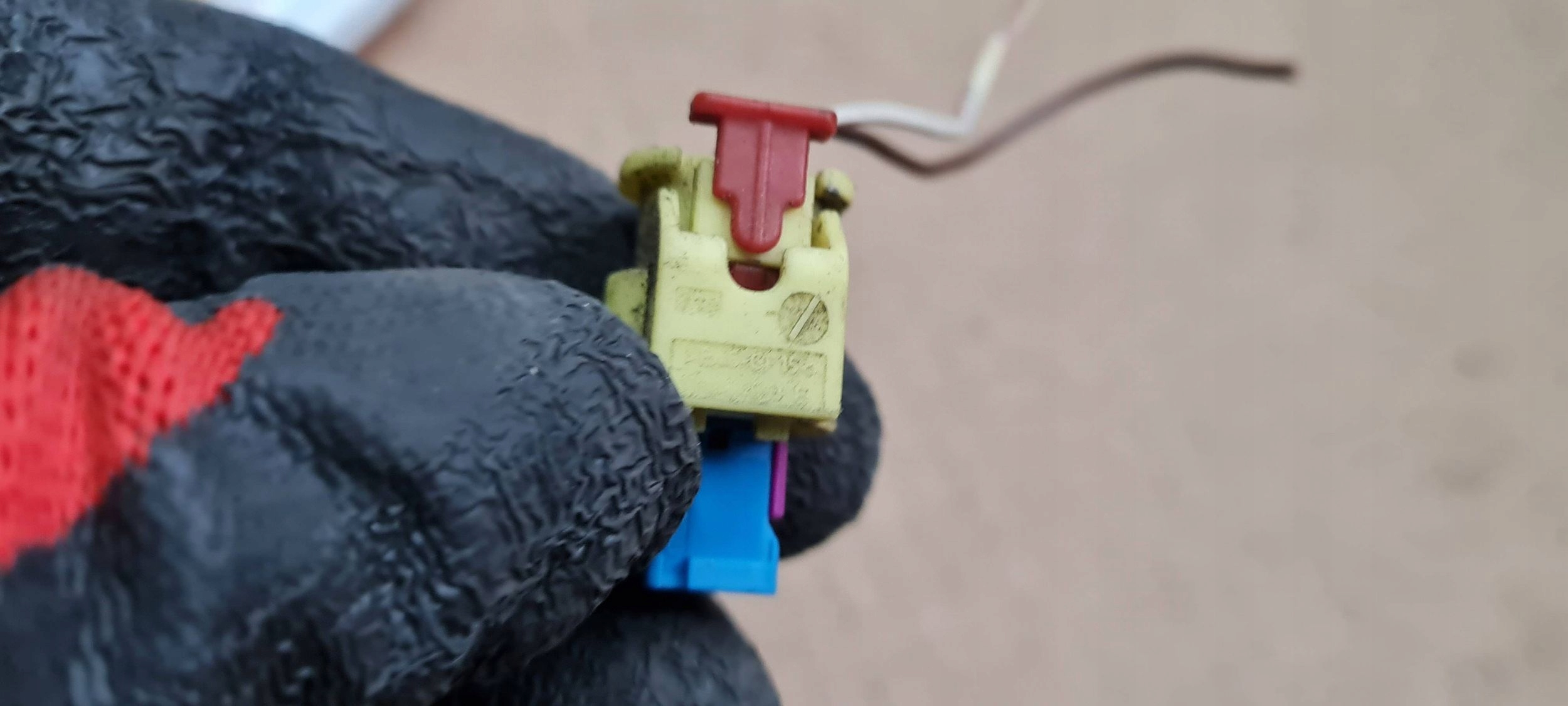 A4 B9 8W impact sensor connecting spoiler 4M0959651 A5 8W Q7 4M Q5 80A