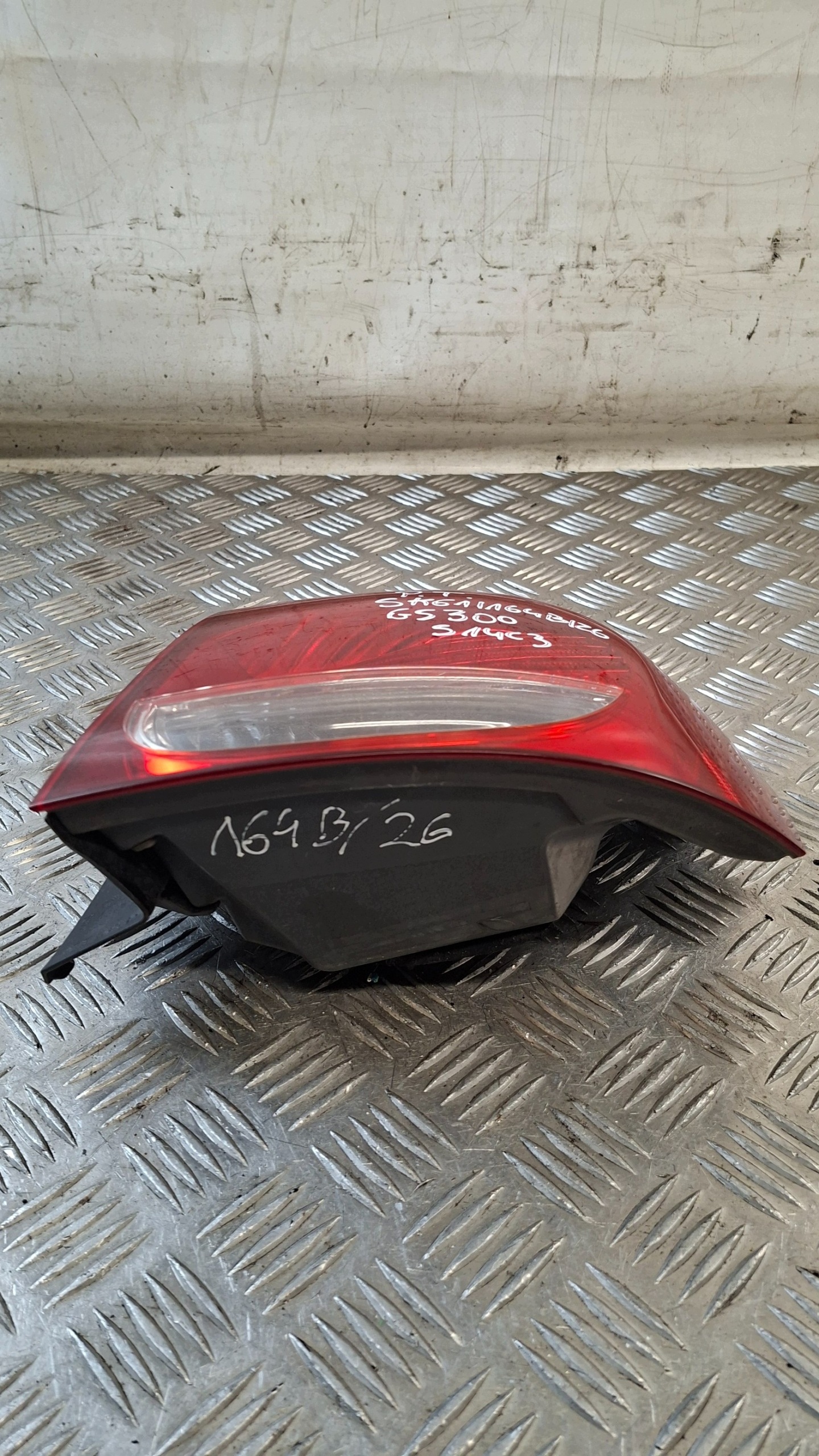 light right rear part LEXUS GS300