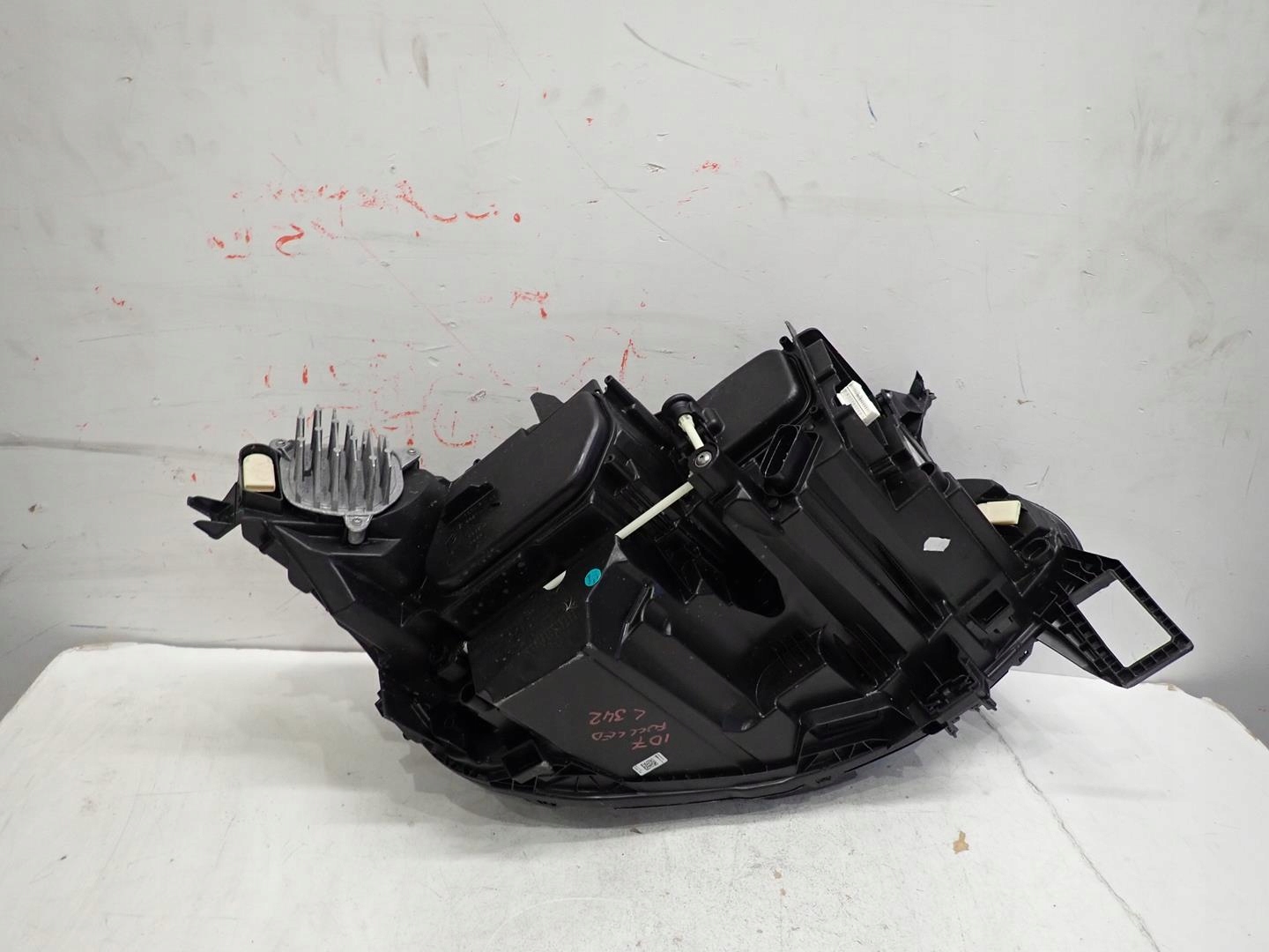 light front front left VW ID7 2023- FULL LED 14B941005