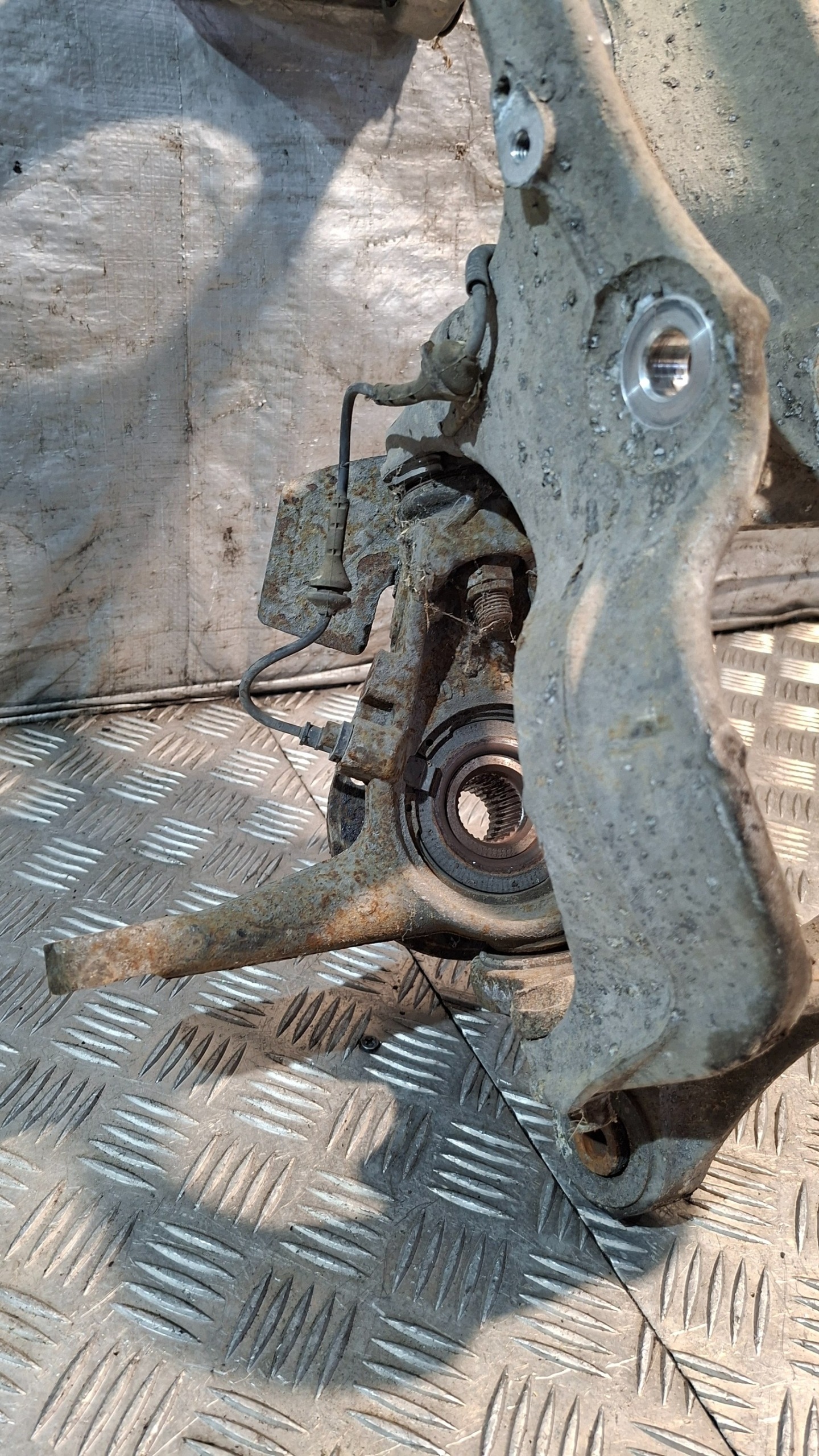 swing left front PEUGEOT 407 2.7HDI