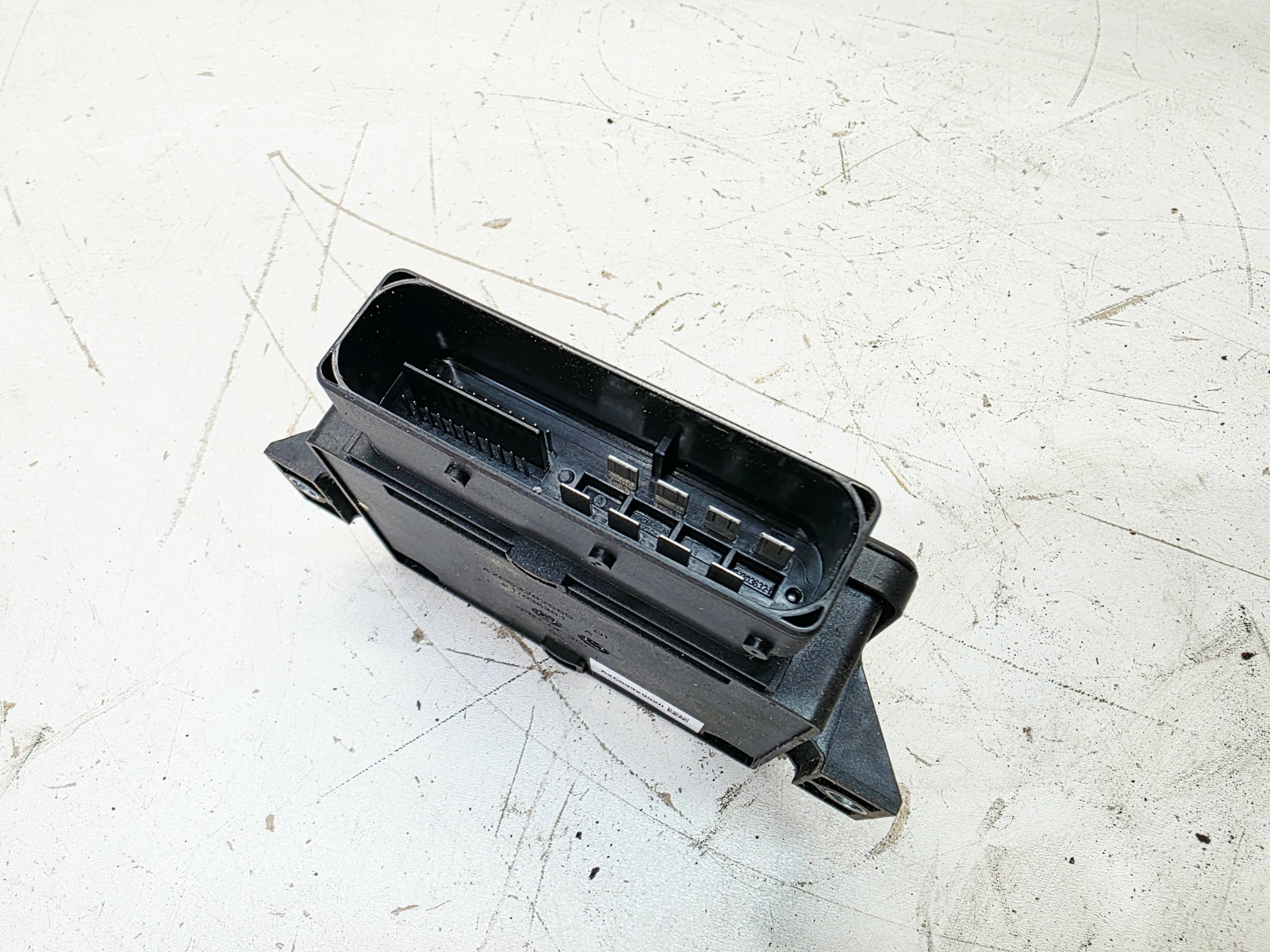 module control unit electric brake AUDI A4 B8 A5 8T Q5 8R 8K0907801F