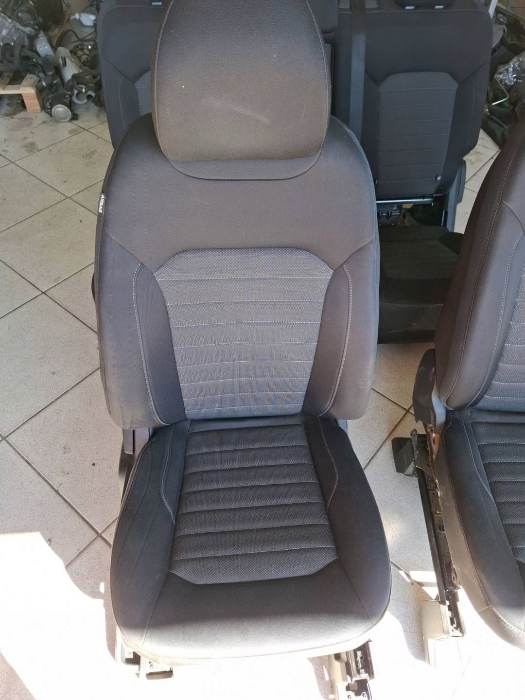 Sitze / Sitz / Komplet Ford Edge 2 CD539 2015