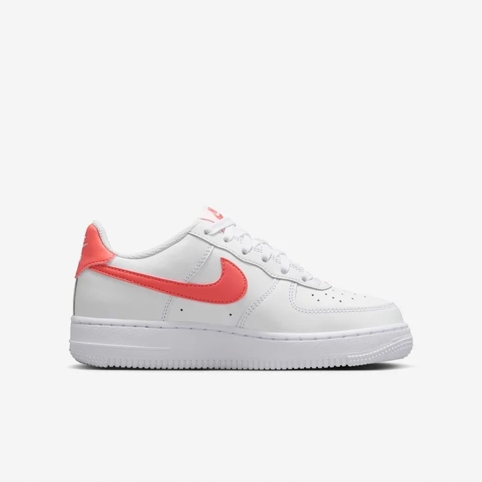 Dámské boty Nike Air Force 1 FV5948-117 bílé kožené streetwear 38.5
