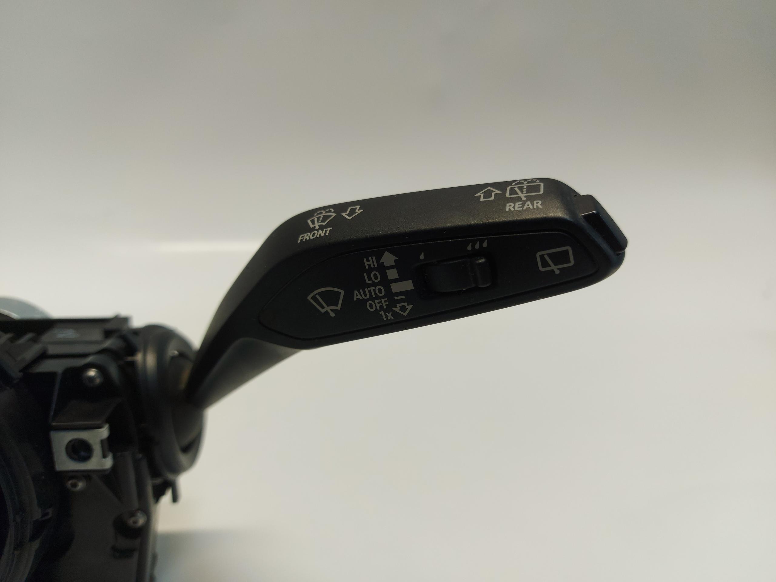 Audi Q5 80A 45 TFSI steering wheel levers and controls ring 80A907129BE