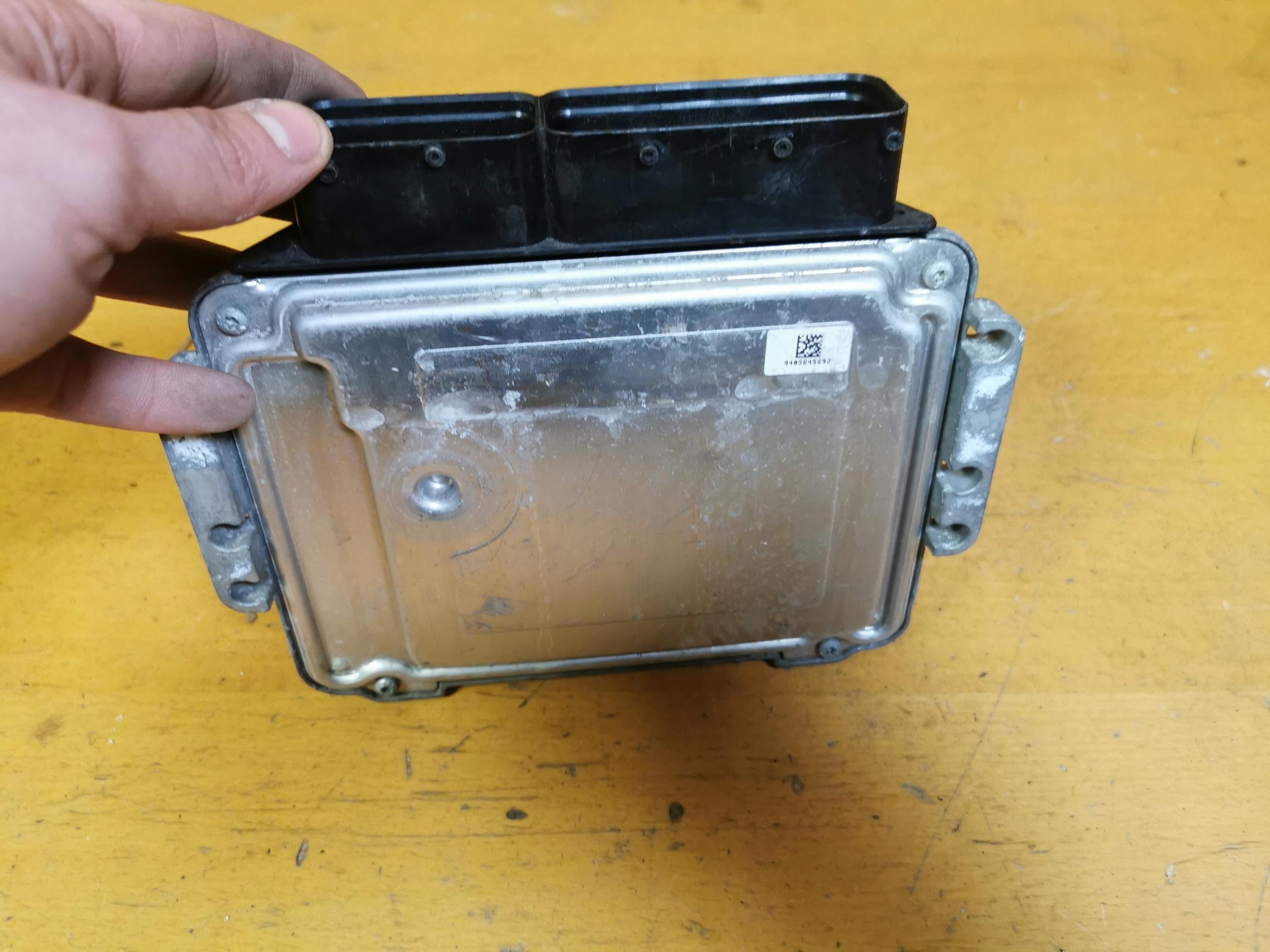 control unit computer of the engine HYUNDAI I40 1.7 CRDi 116KM 39120-2A232