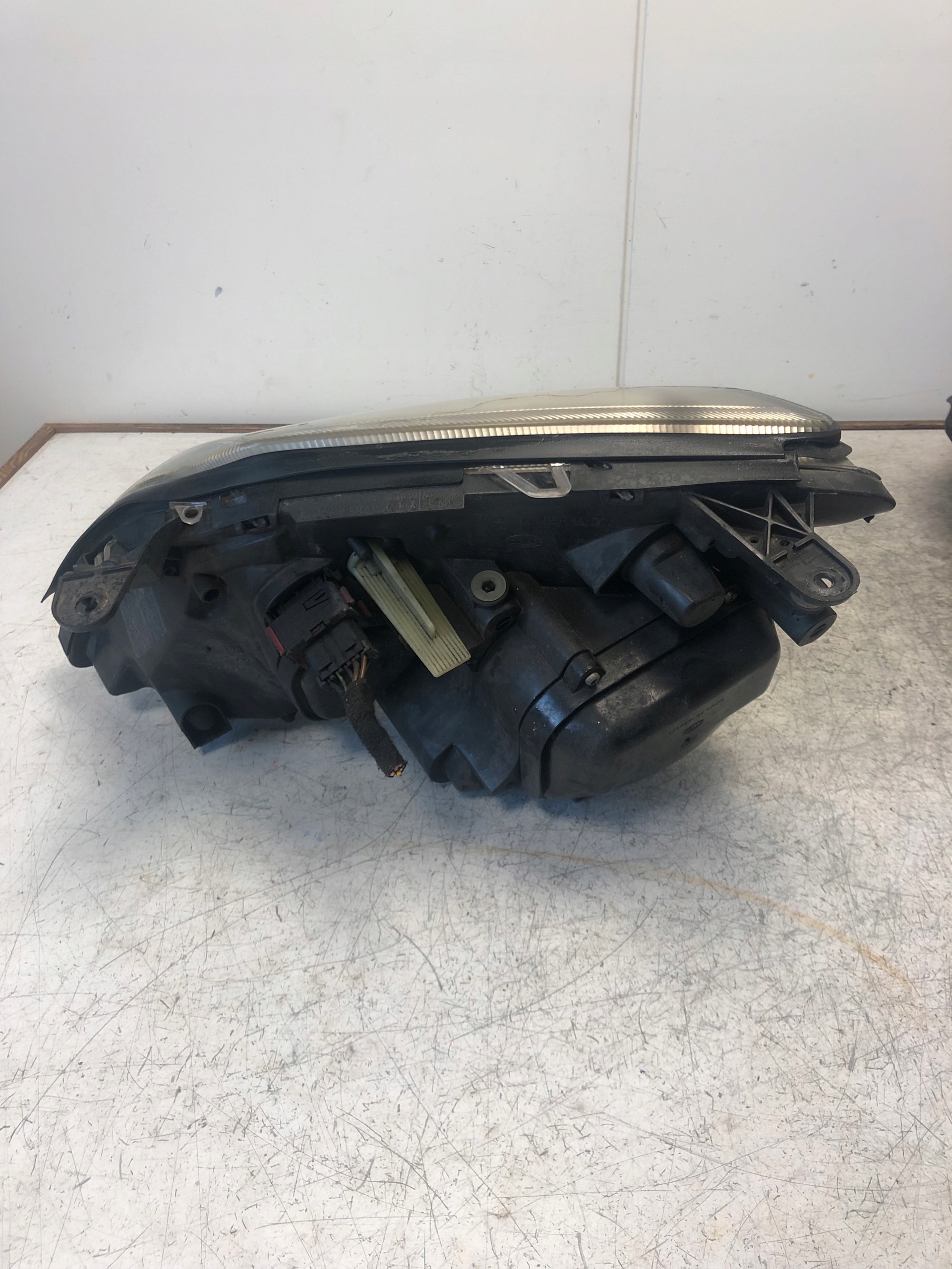 light right front BI-XENON positioning OPEL SIGNUM