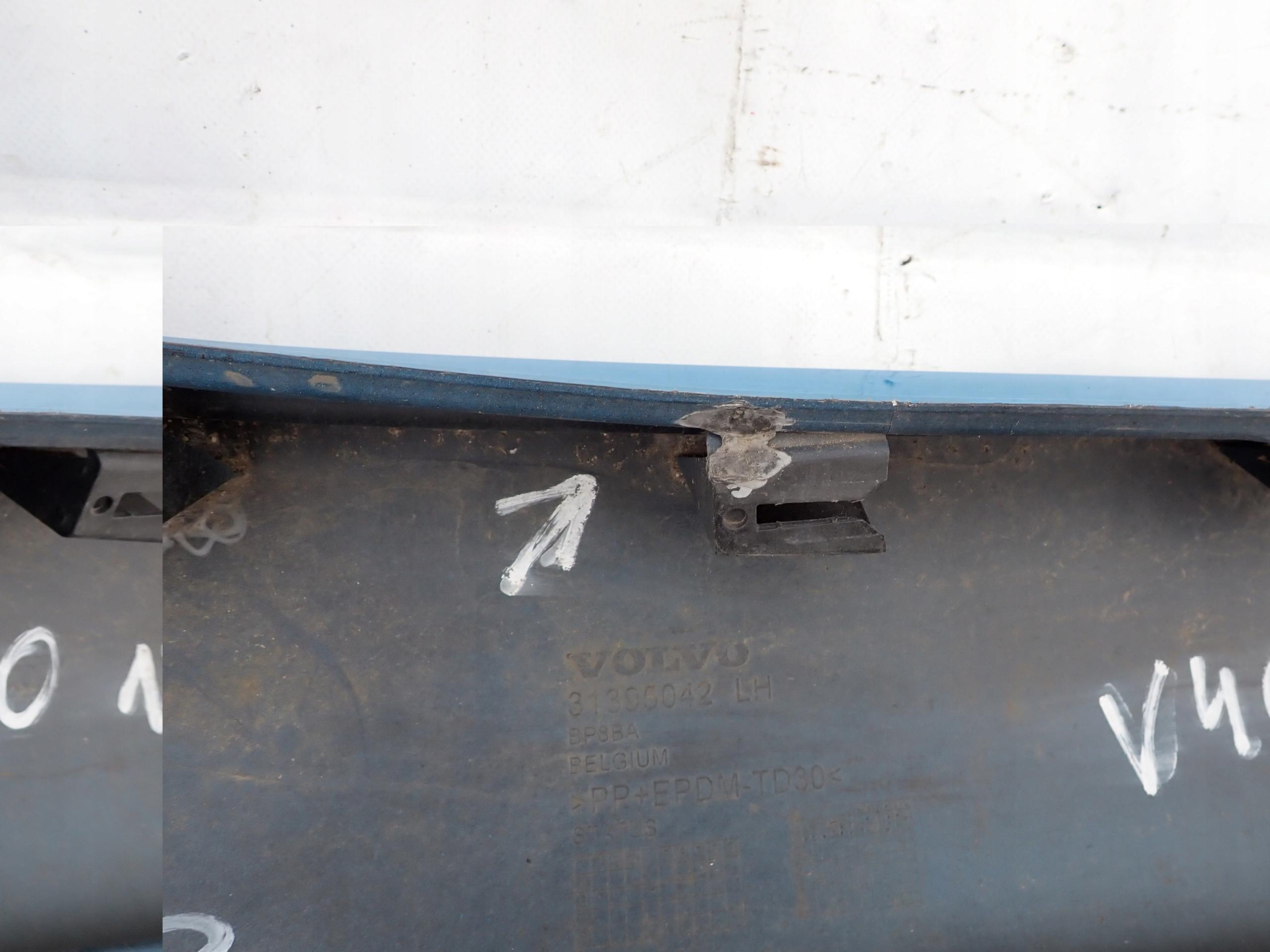 VOLVO V40 12-> threshold left moulding threshold left