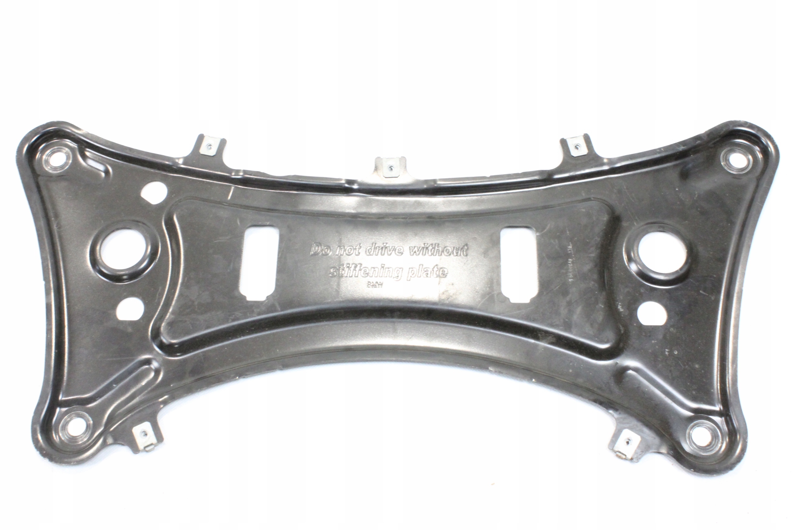 6786944 - Защитная пластина BMW F25 X3 F26 X4