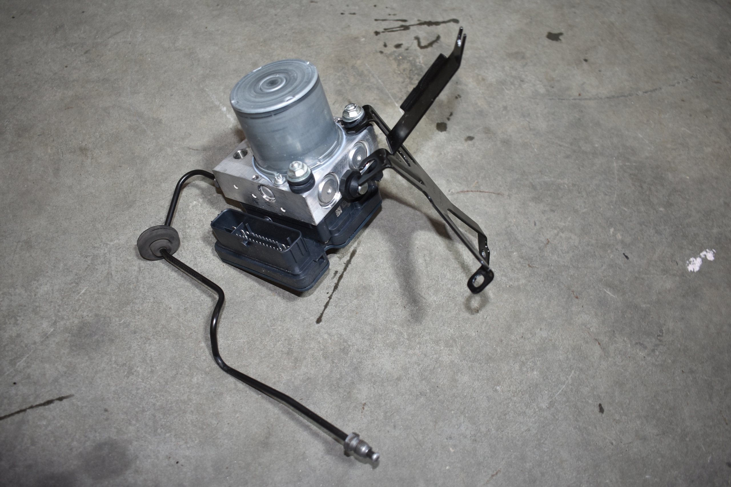 IDEALNA pump control unit ABS MERCEDES GLA H247 1