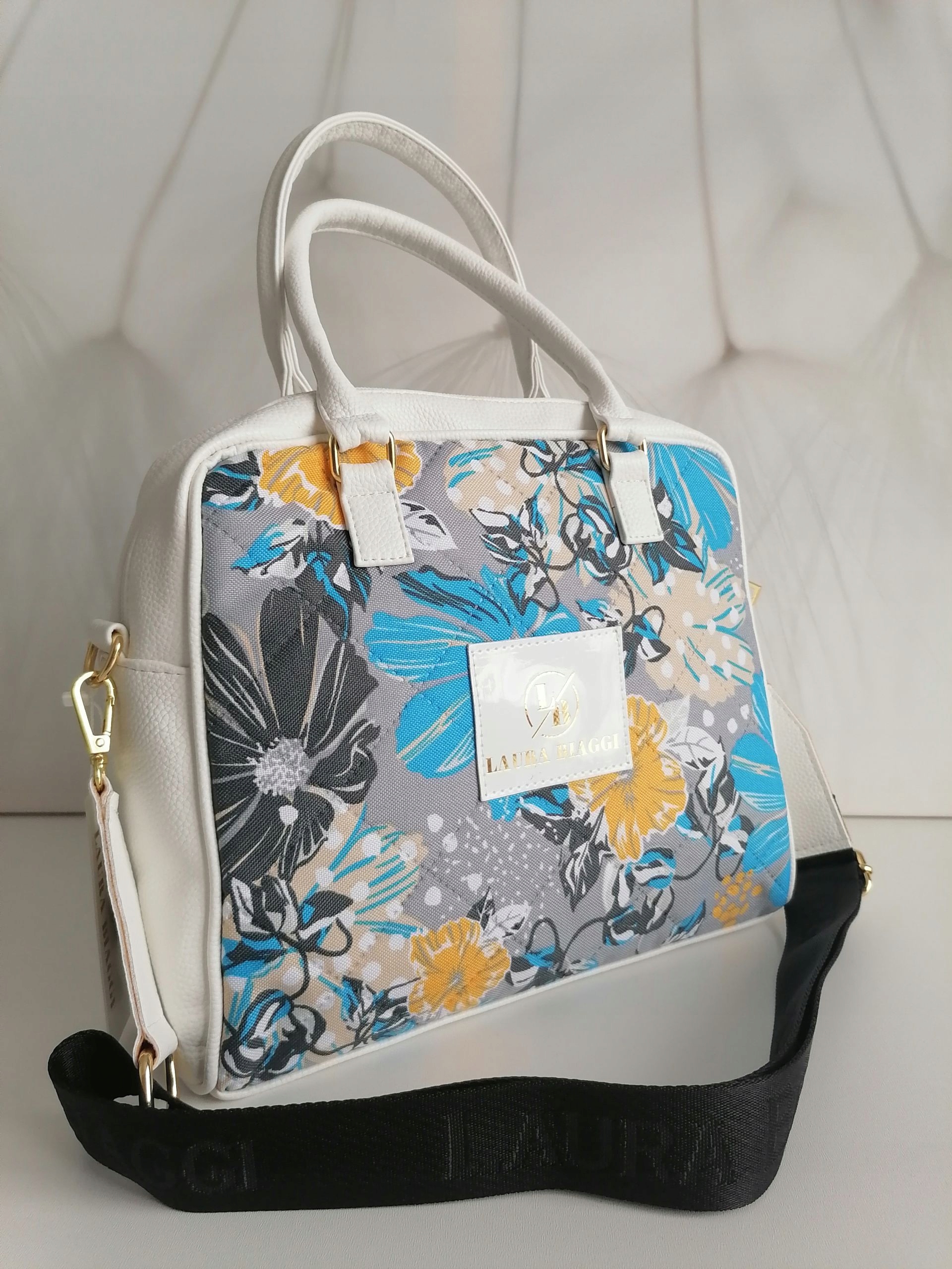 TORBA DAMSKA LAURA BIAGGI PIKOWANA BIAŁA DO PRACY Marka Laura Biaggi