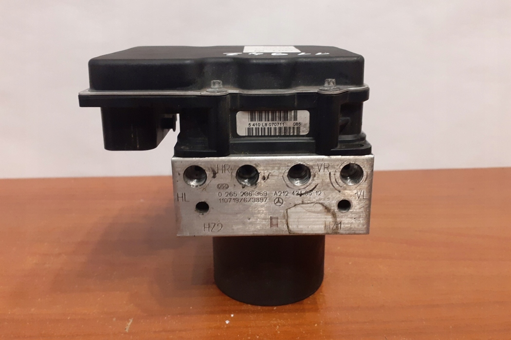 блок abs mercedes-benz e (W212) 11942 2012