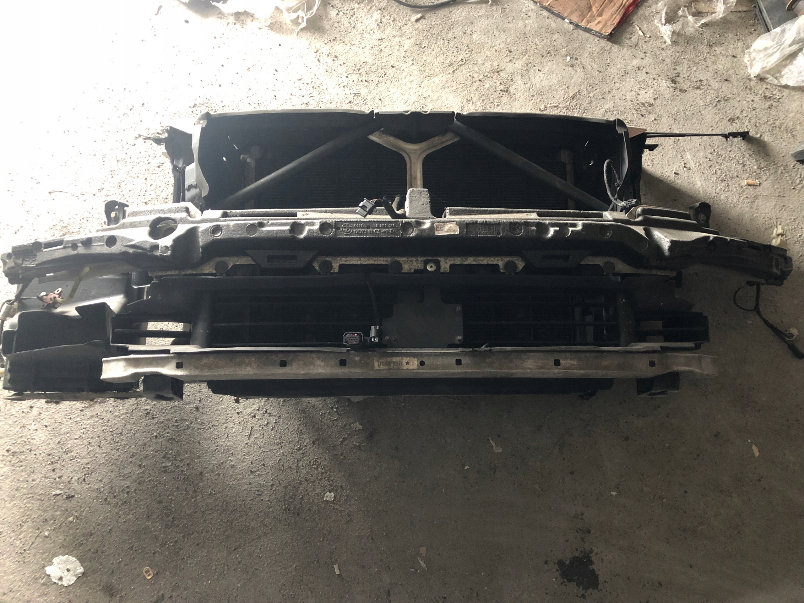 BMW G11 5.0D PAS PRZEDNI 400KM KOMPLETNY