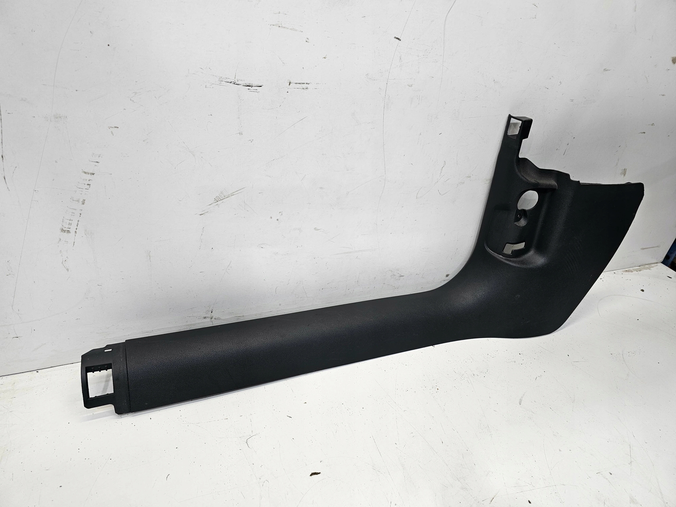 couverture seuil gauche AUDI A6 C7 4G1867271 EUROPA