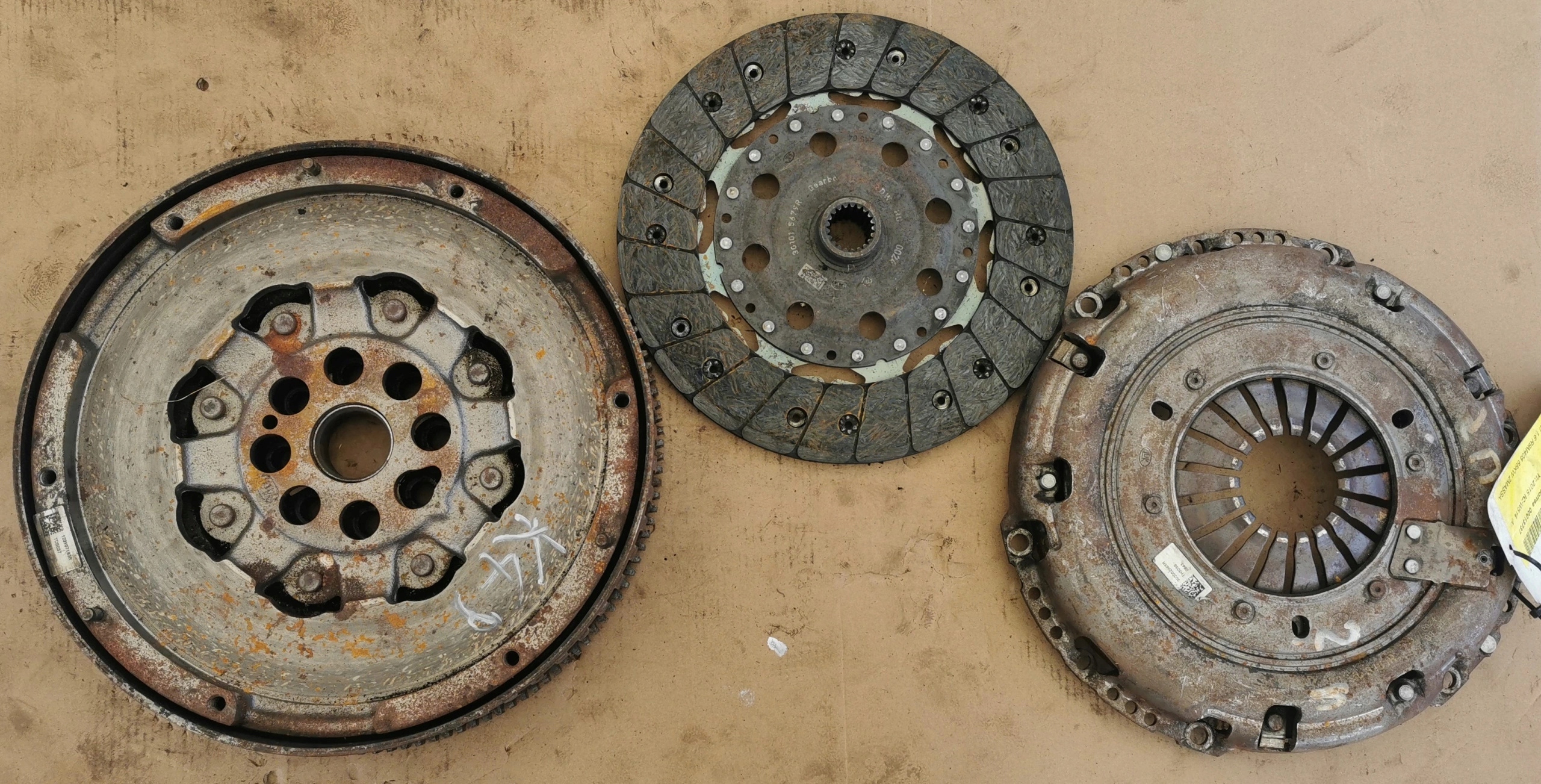 RENAULT TRAFIC VIVARO TALENTO VITO wheel flywheel disc pressure plate clutch 30
