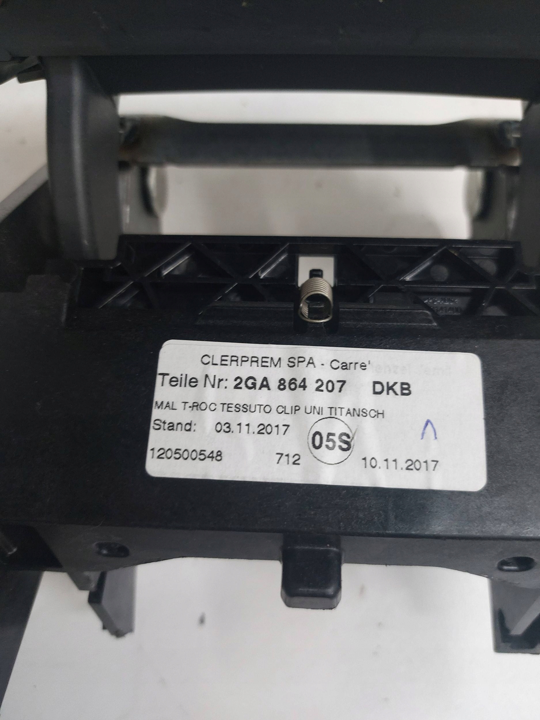 VW T-ROC 2GA bracciolo 2GA864207D
